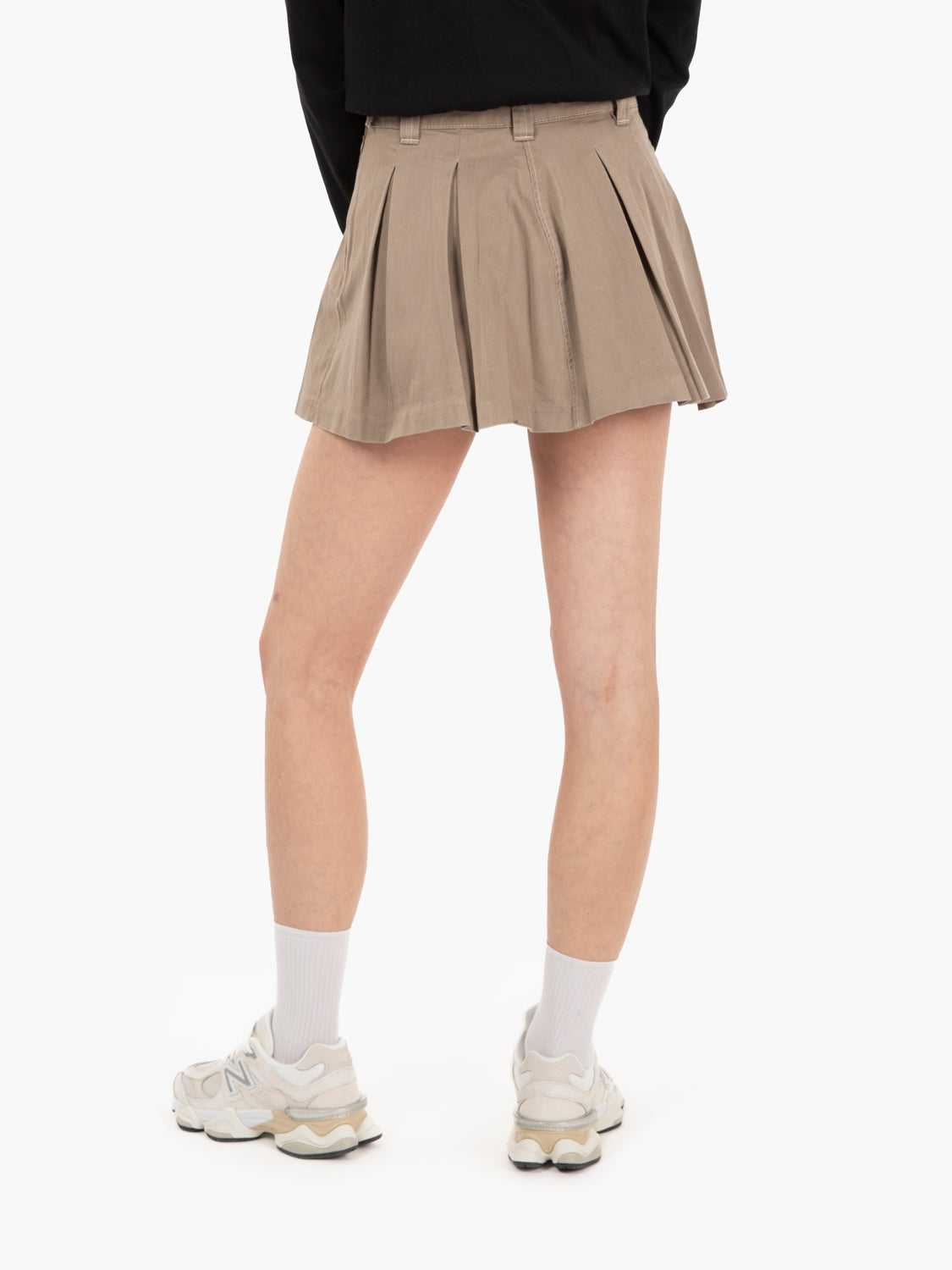 Unionville sand pleated skirt