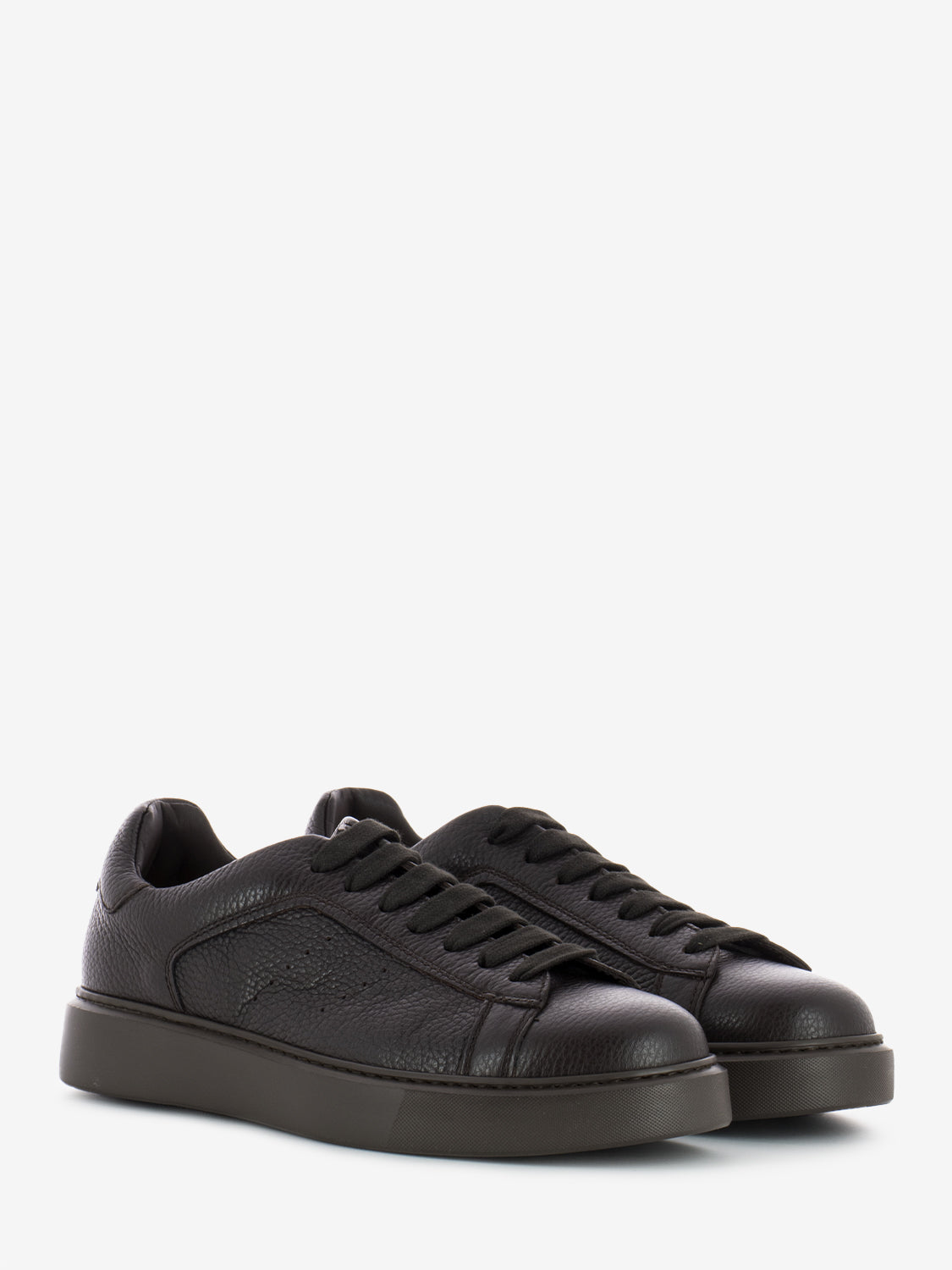 Ebony leather sneakers