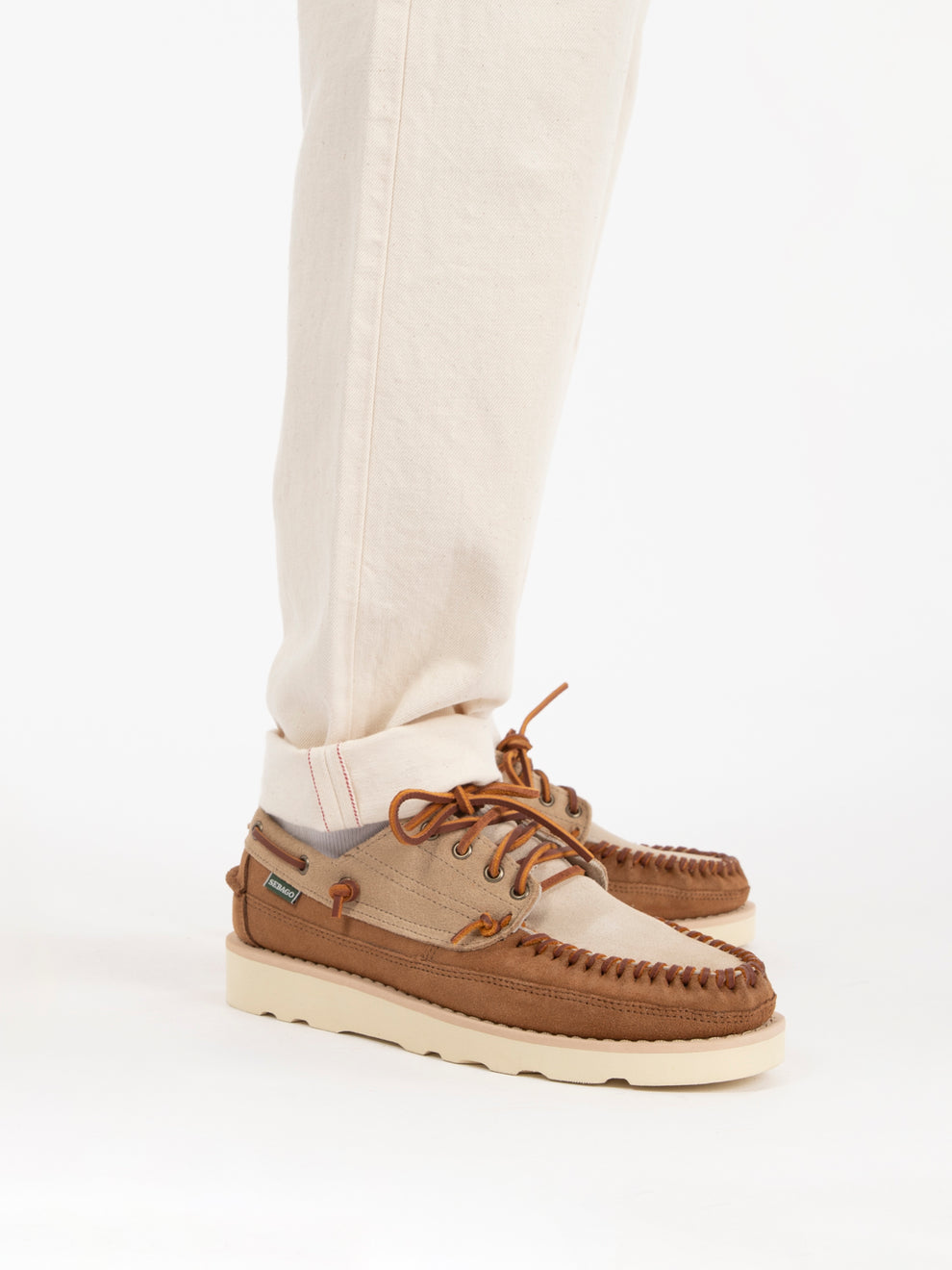 Regular tapered natural rinsed jeans