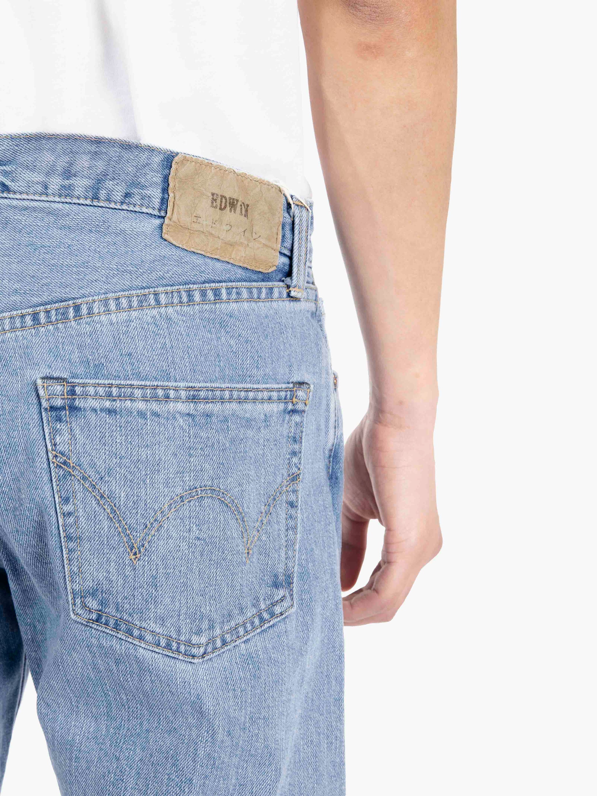 Jeans tapered light used blue light used