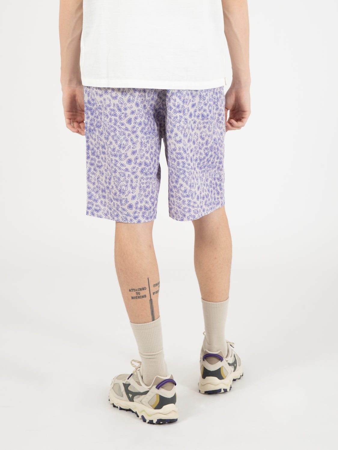Leo shorts Whisper white