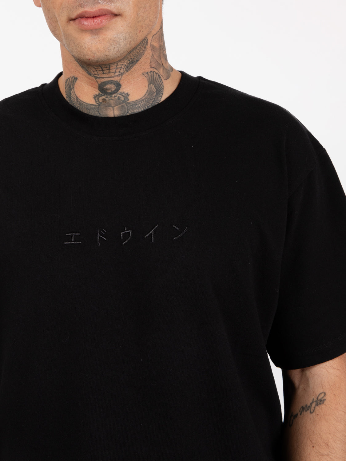 T-Shirt Katakana Embroidery black