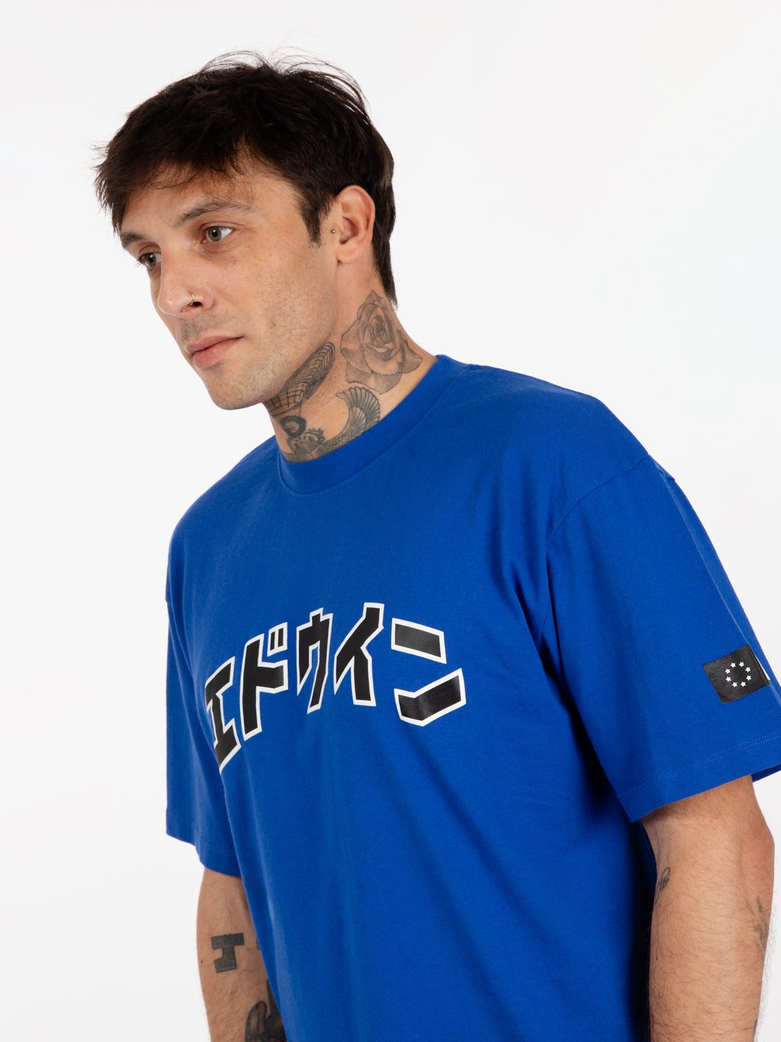 T-shirt Katakana stampa blu