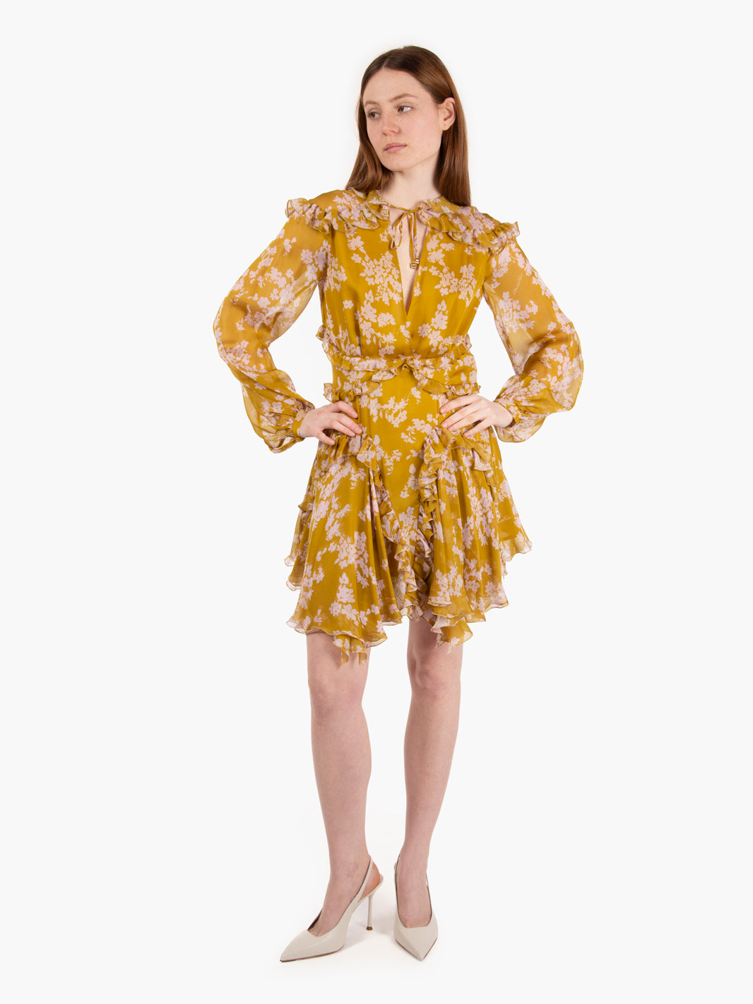 Printed silk voile dress with ruffles curry / quartz