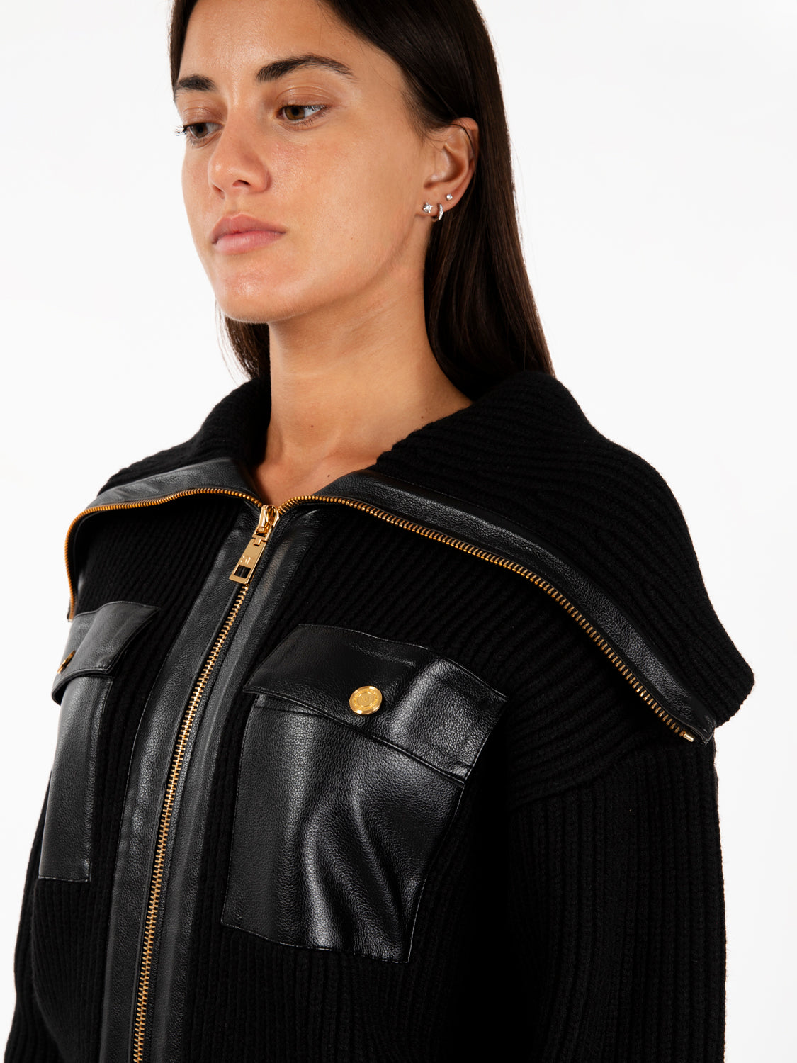 Cardigan in lana costa inglese con maxi zip nero