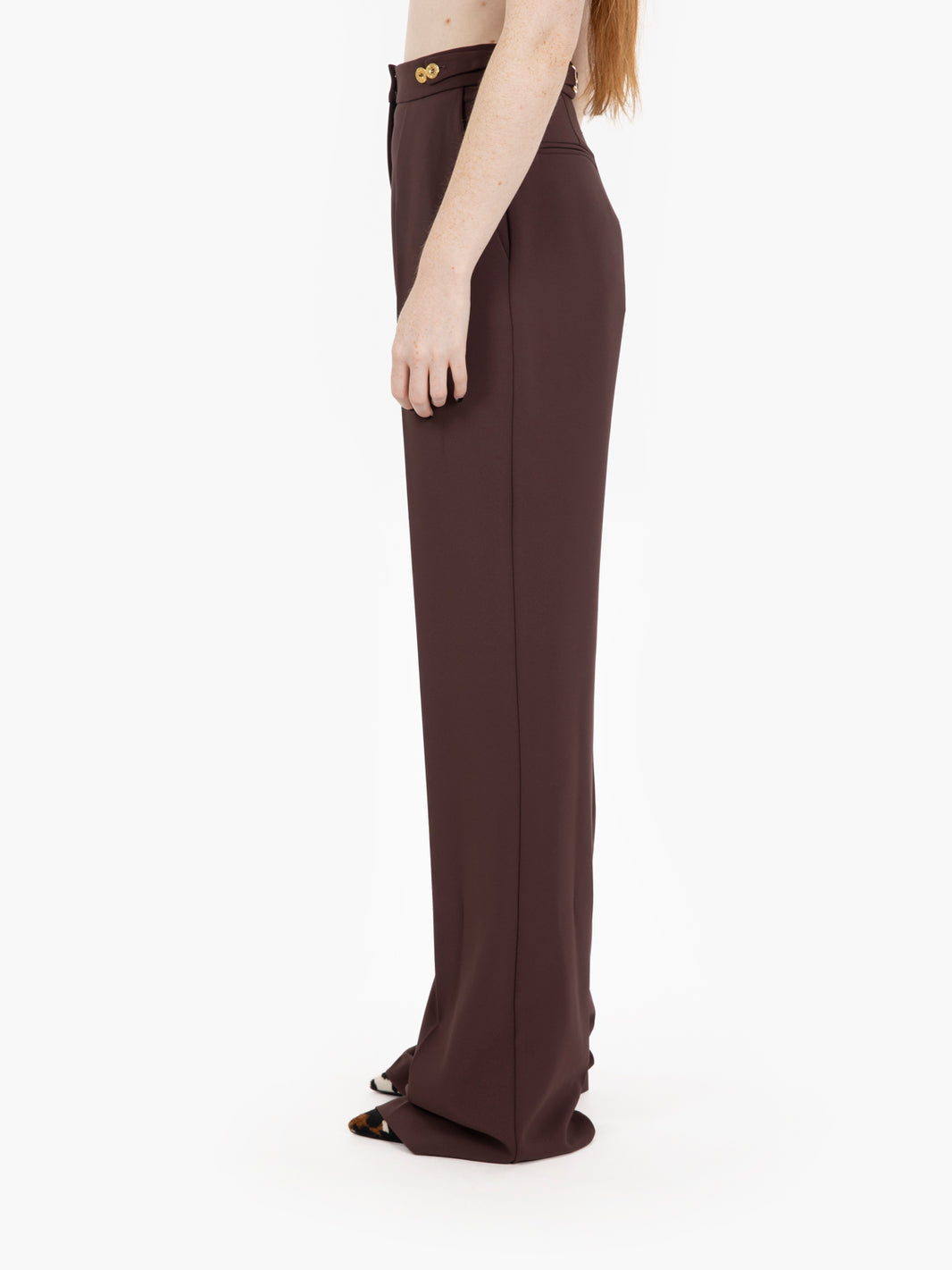 Crepe trousers with merlot jewel accessory