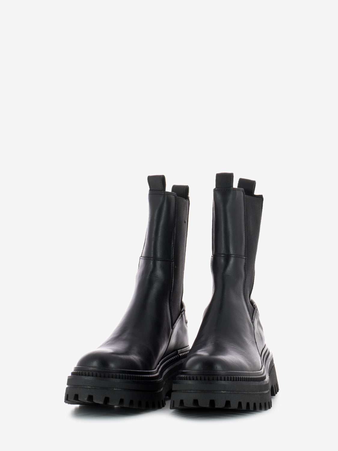 Chelsea boots with black tank sole