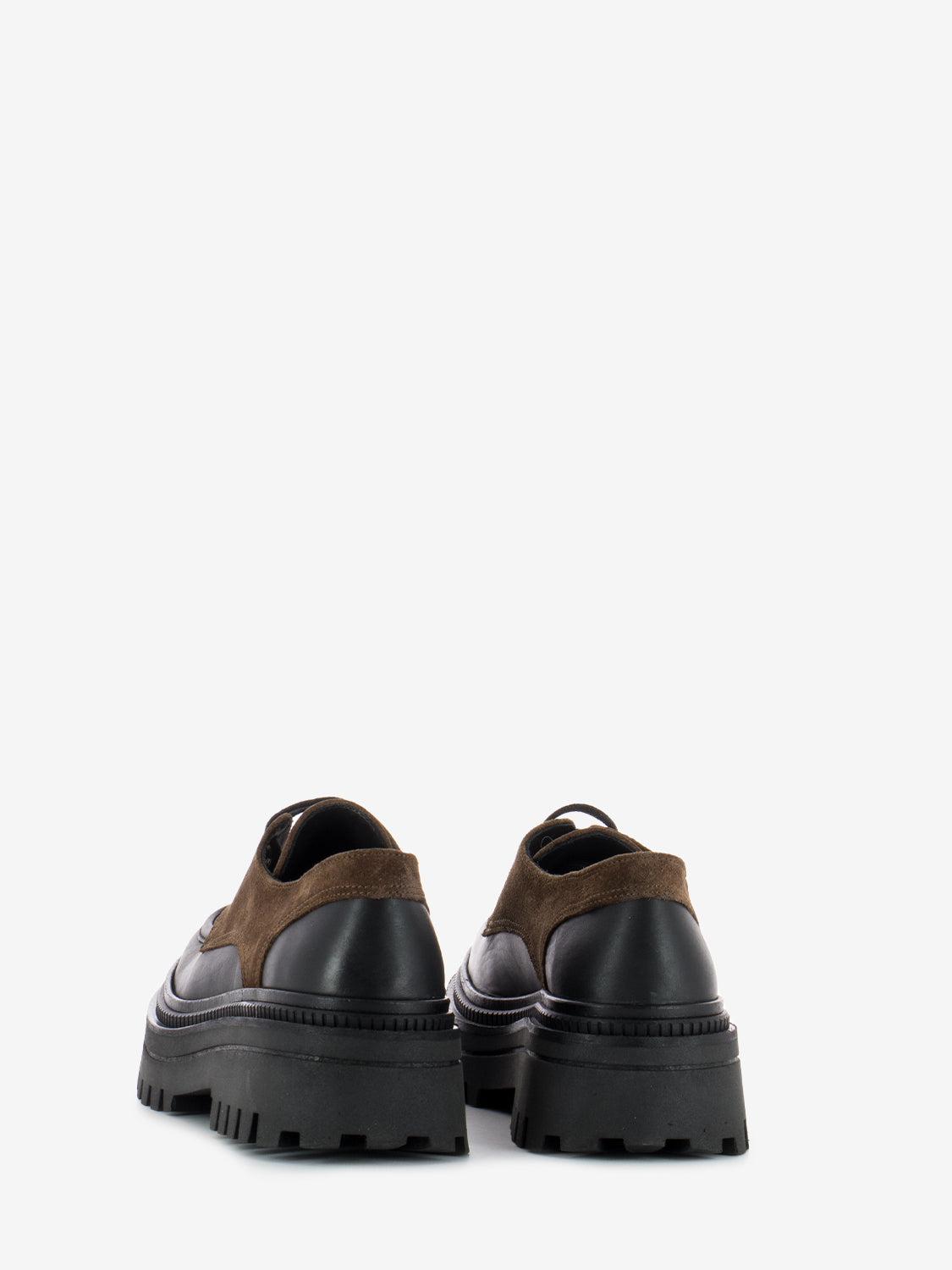 Scarpe derby carro armato nero / noce