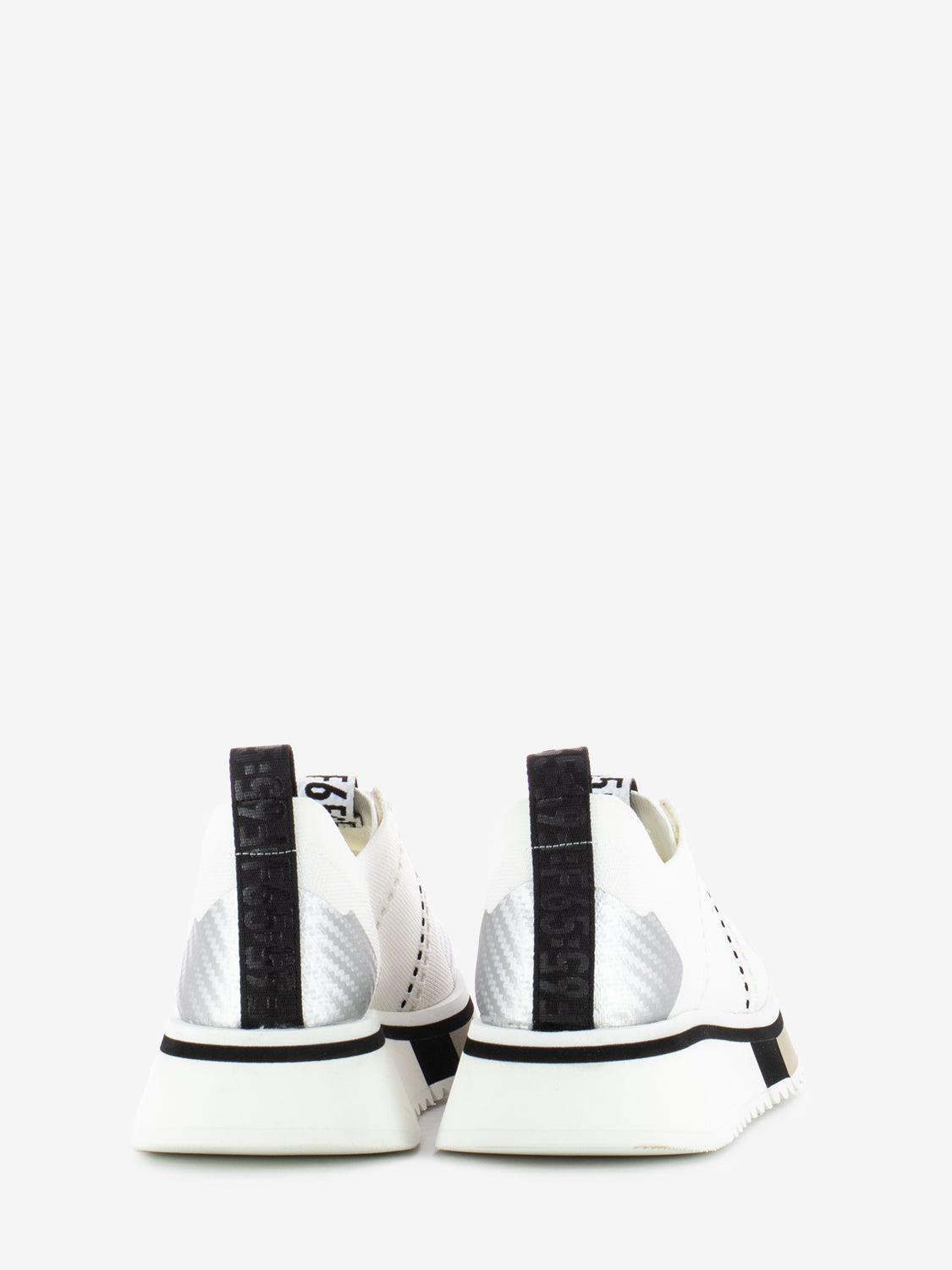 F65 knit white / silver sneakers