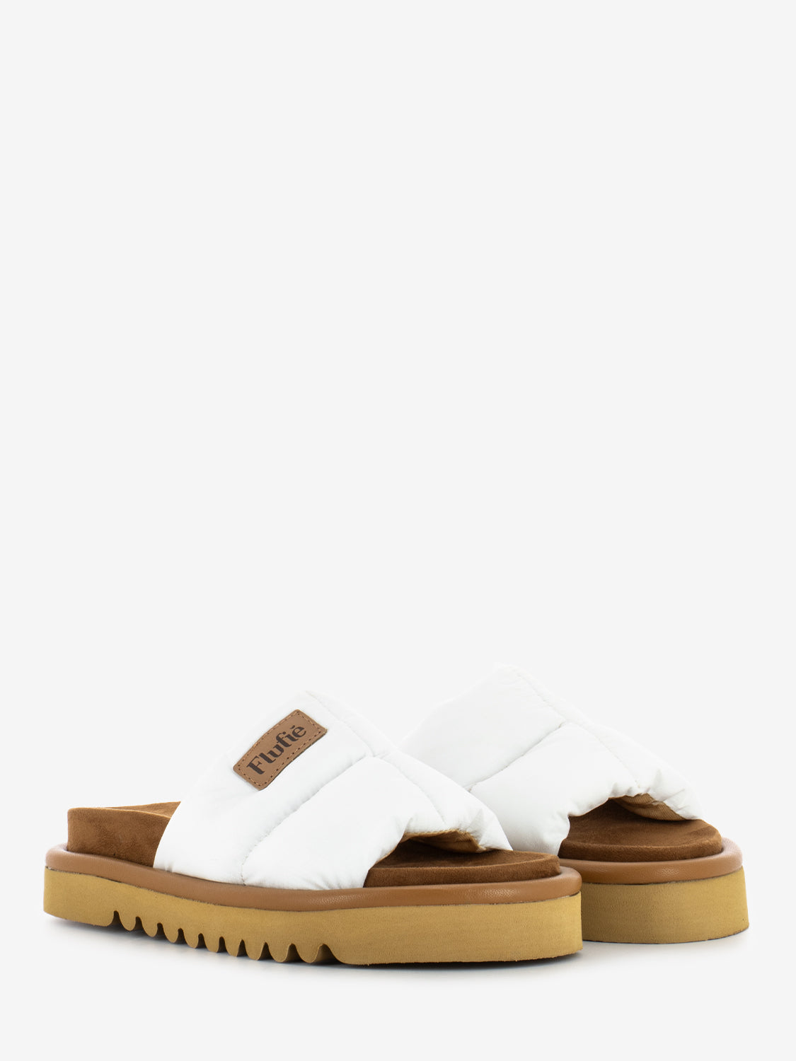 Classic line white slipper