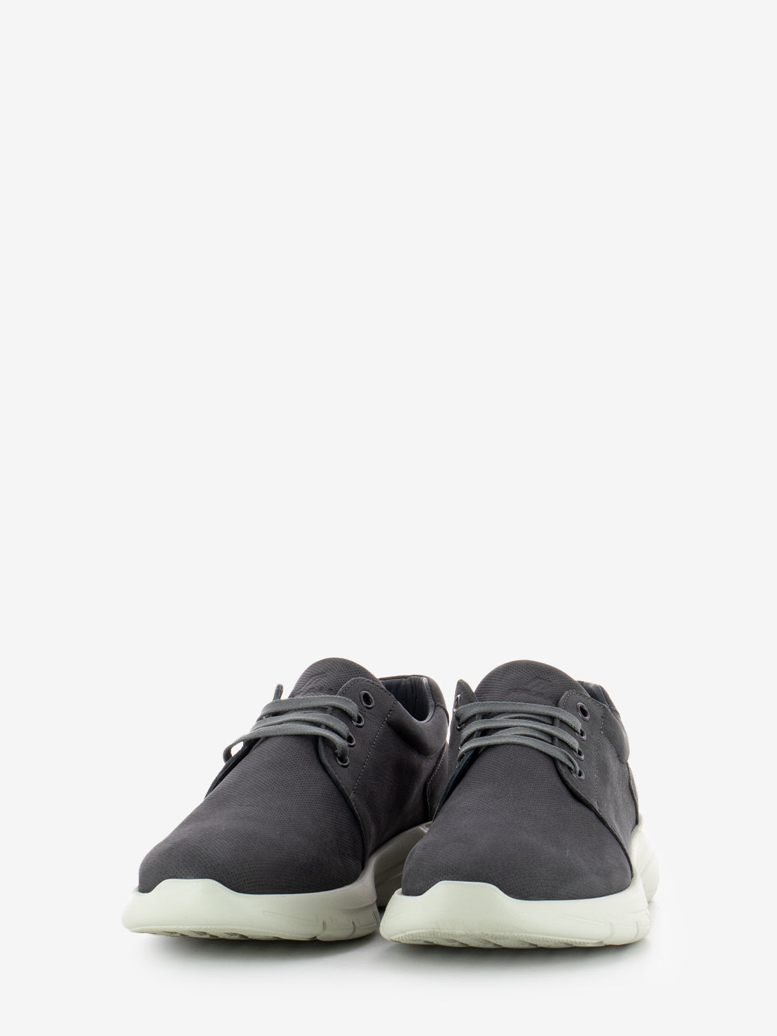 Scarpa casual in nabuk fango