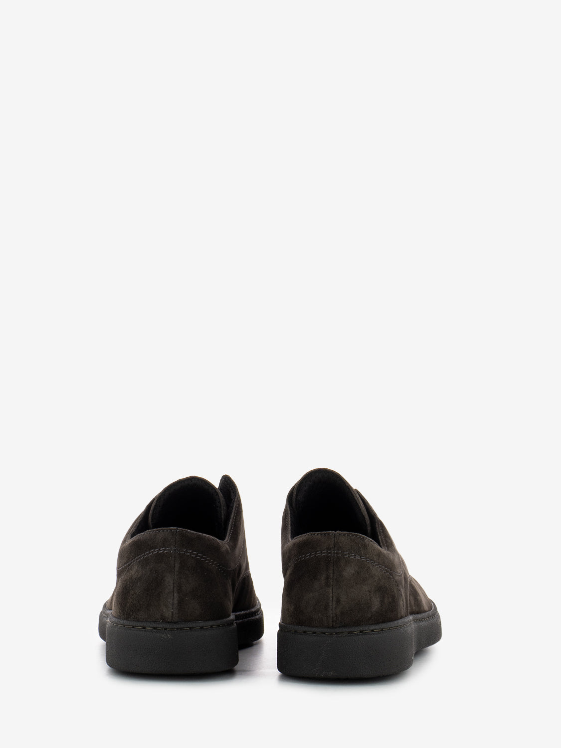 Waxy pepper casual shoe