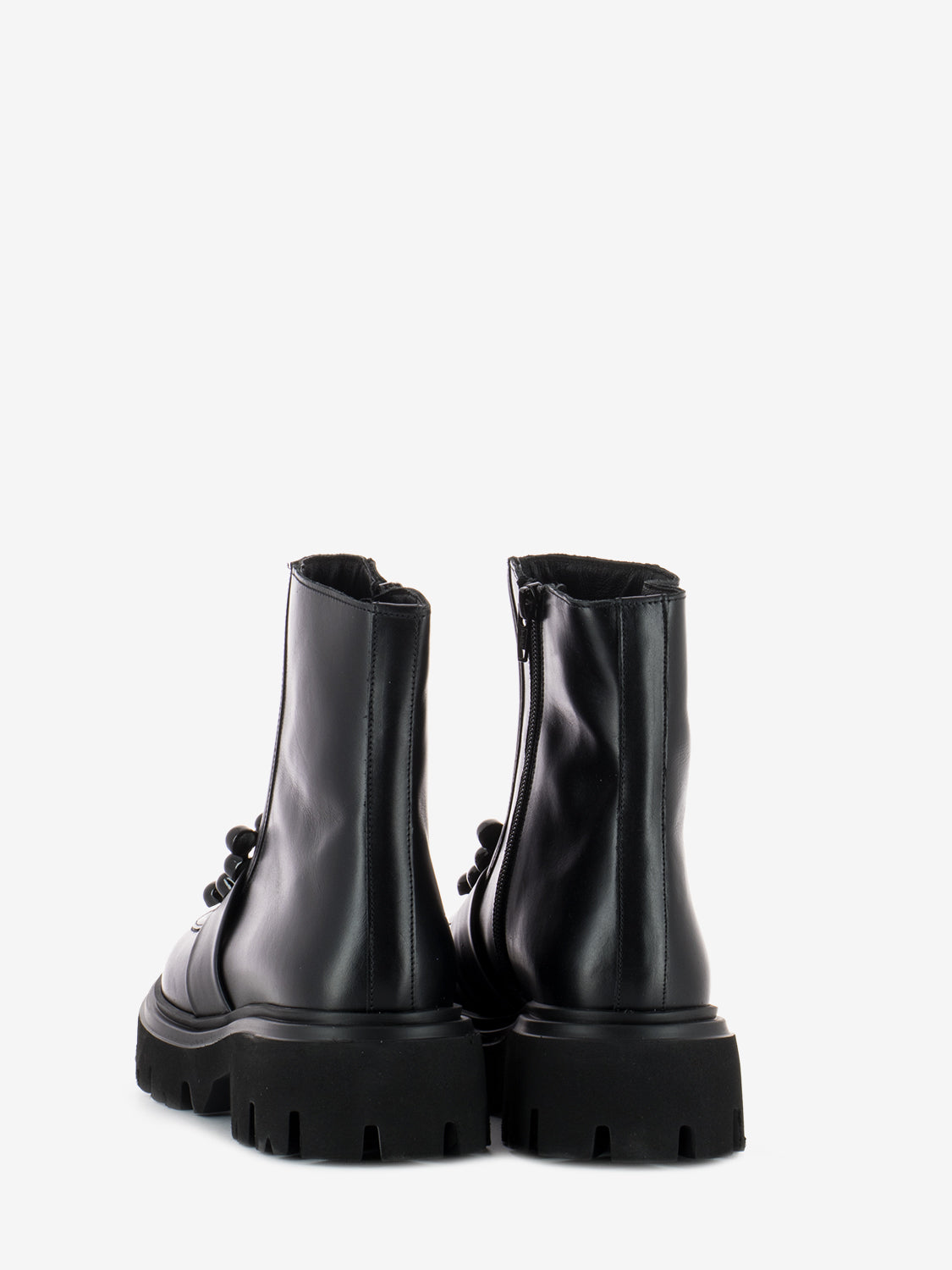 Black leather Seta ankle boot