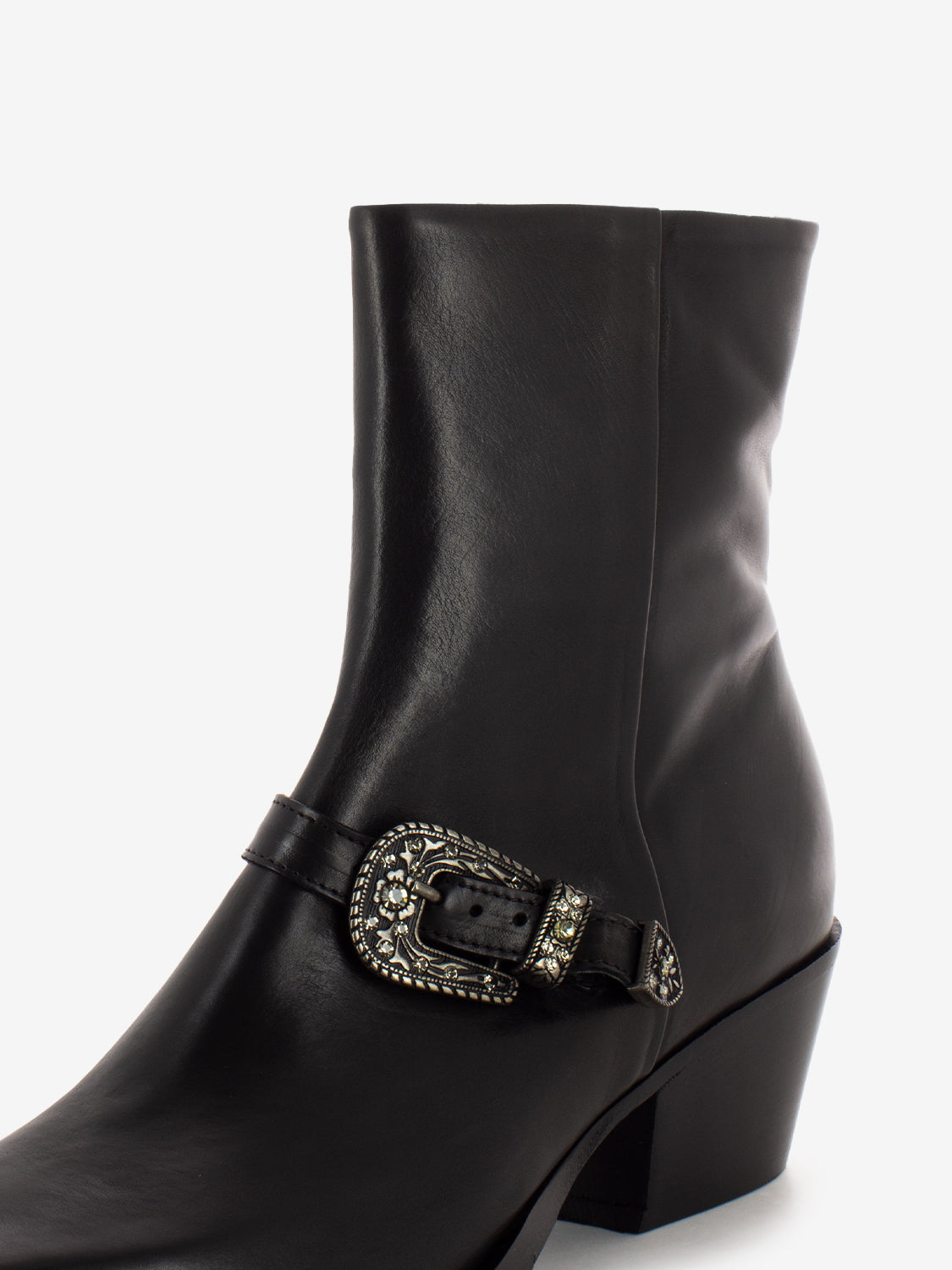 Black jewel buckle cowboy boots
