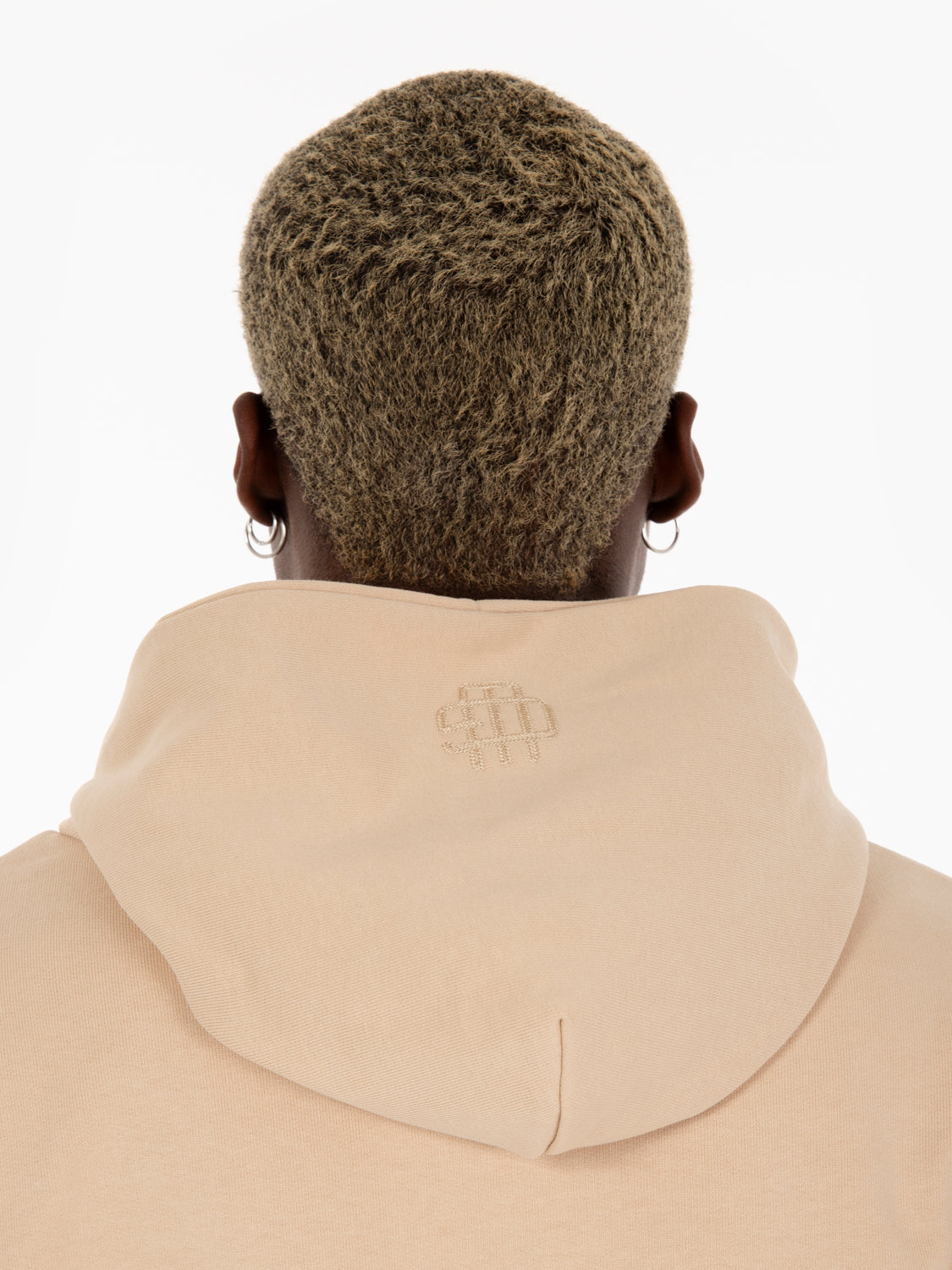 Double layer hoodie with double embroidery sand