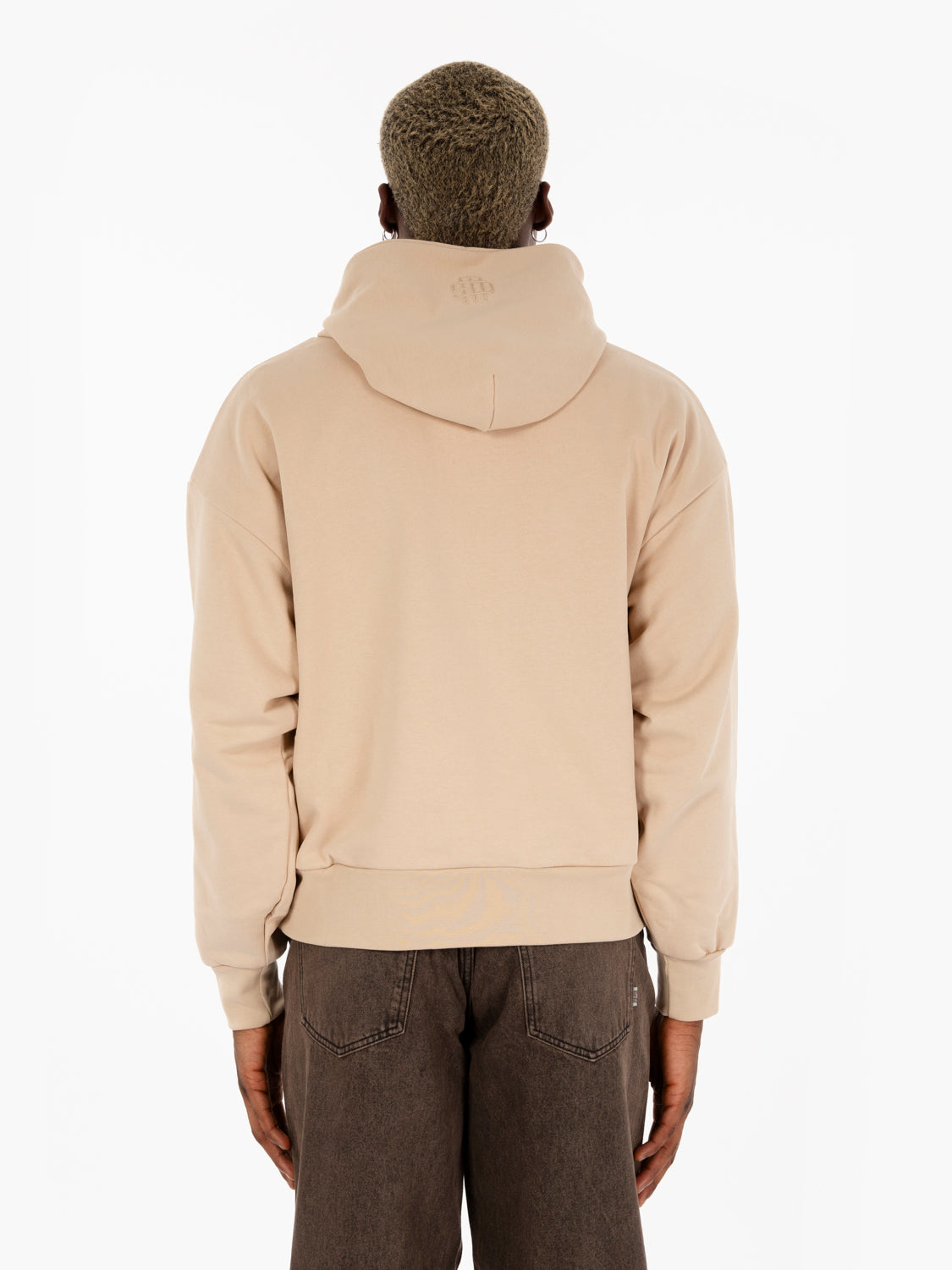 Double layer hoodie with double embroidery sand
