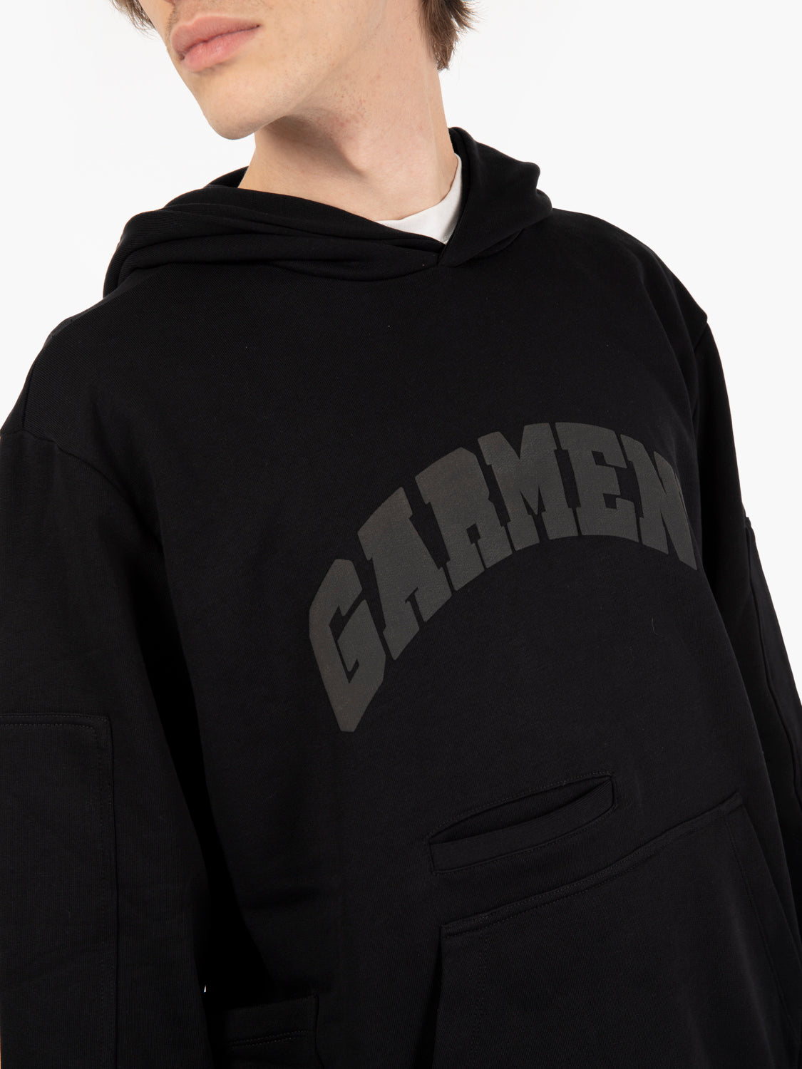 Utility hoodie logo lettering chaos black