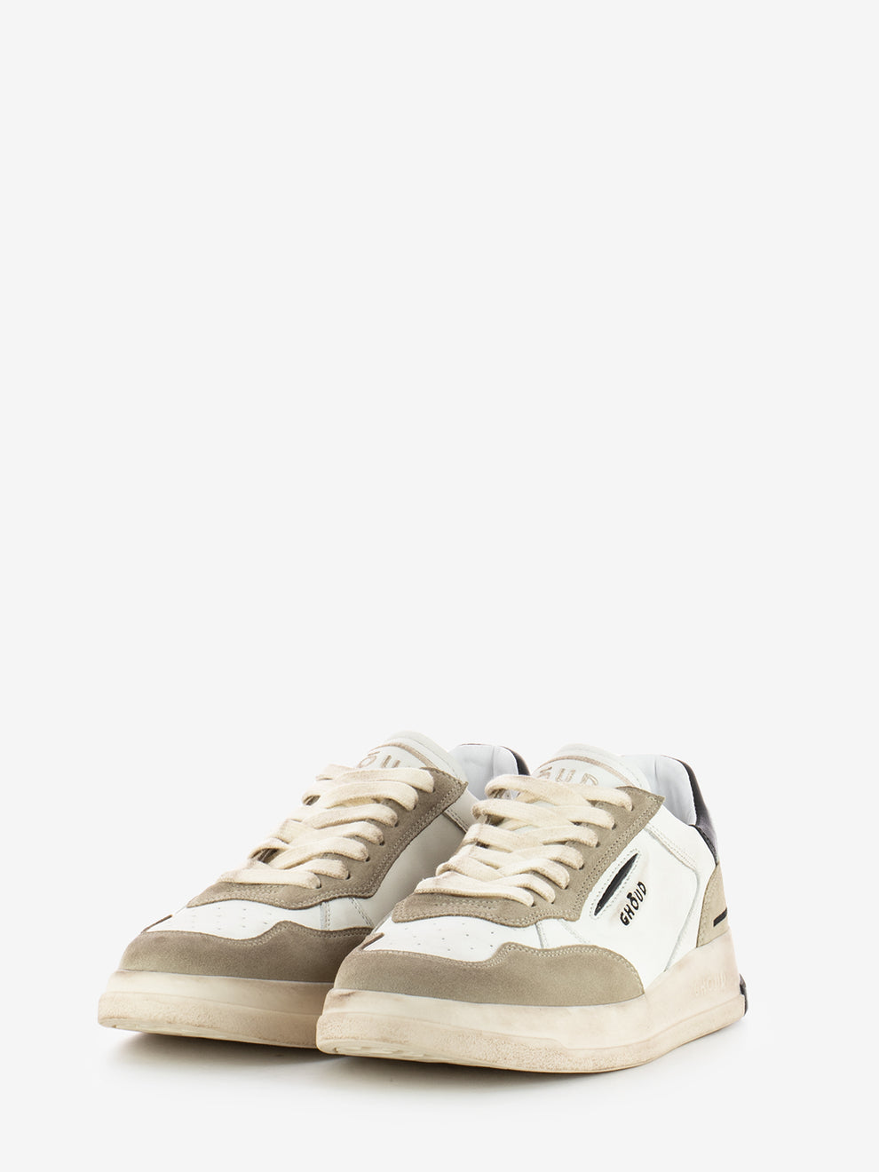 Tweener brushed leather beige toffee sneakers