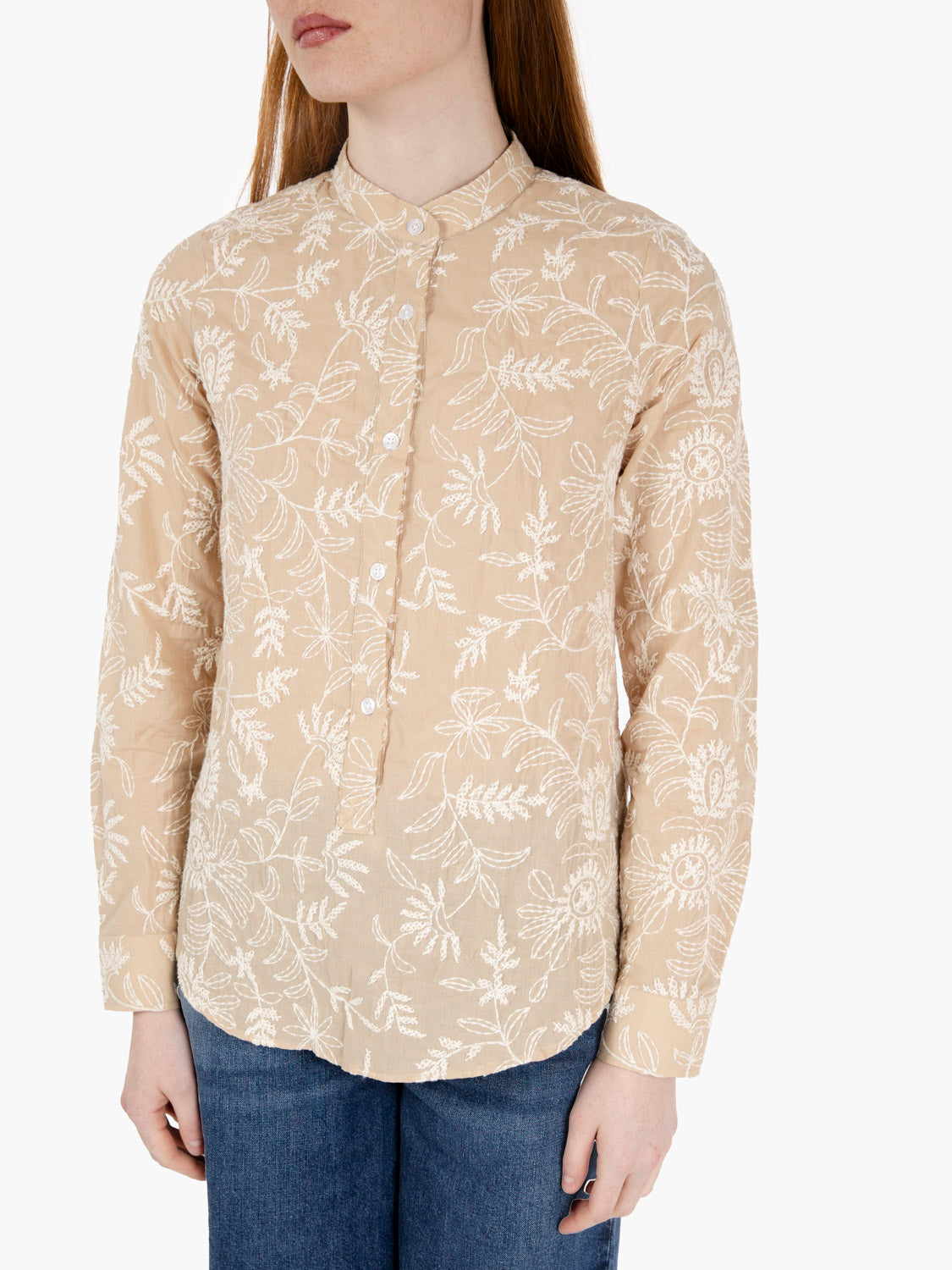 Eva beige operated shirt