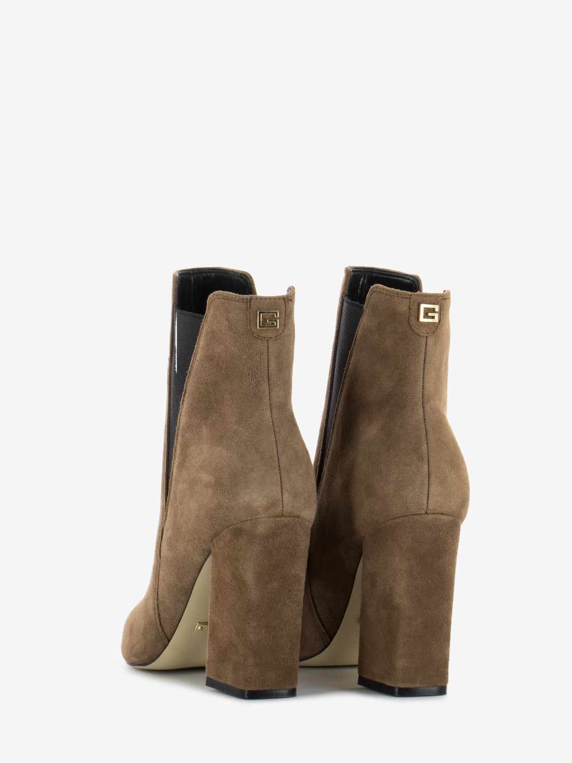 Tronchetti Avish in suede cammello
