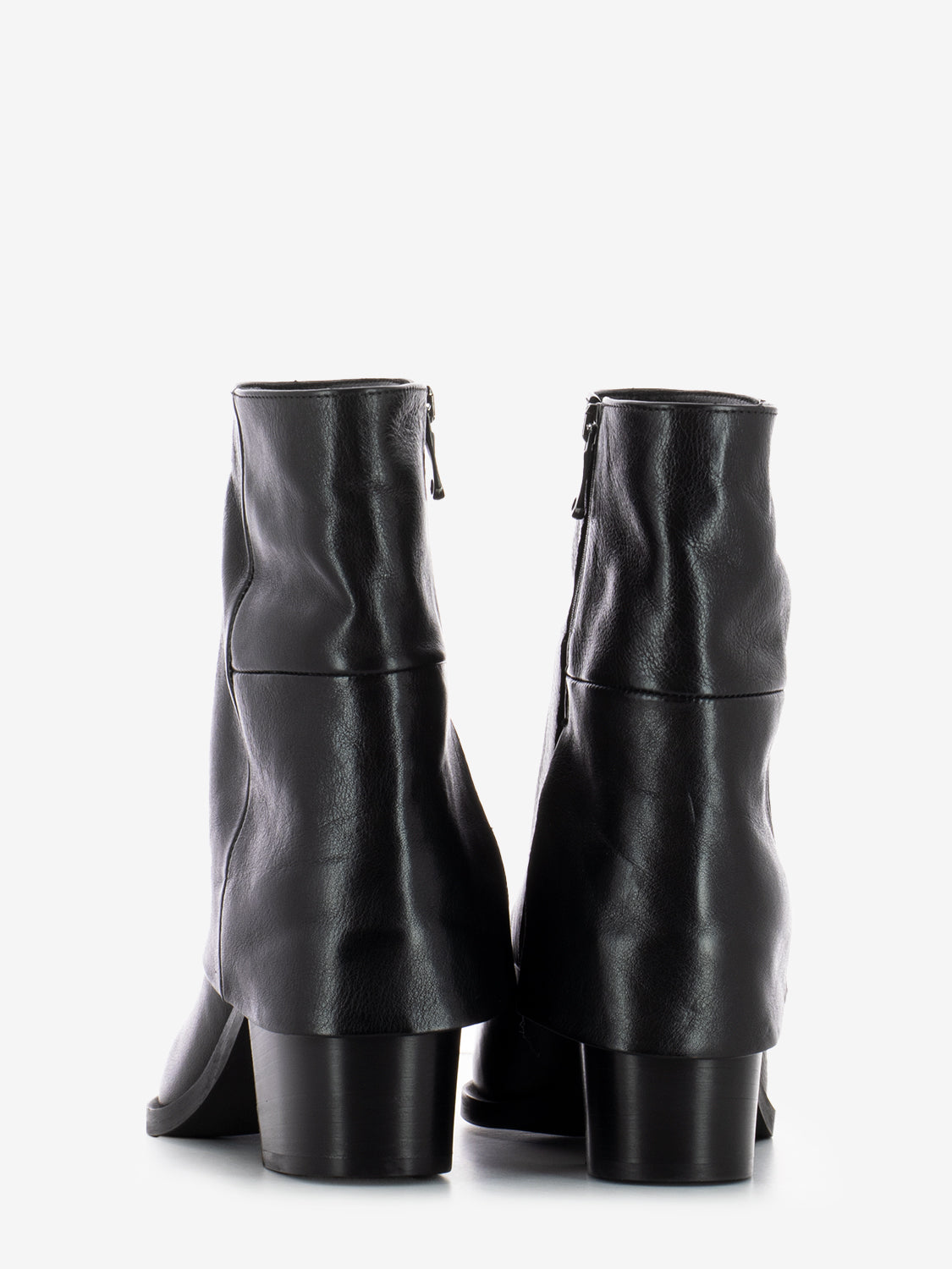 Tronchetto Dalila in pelle nero