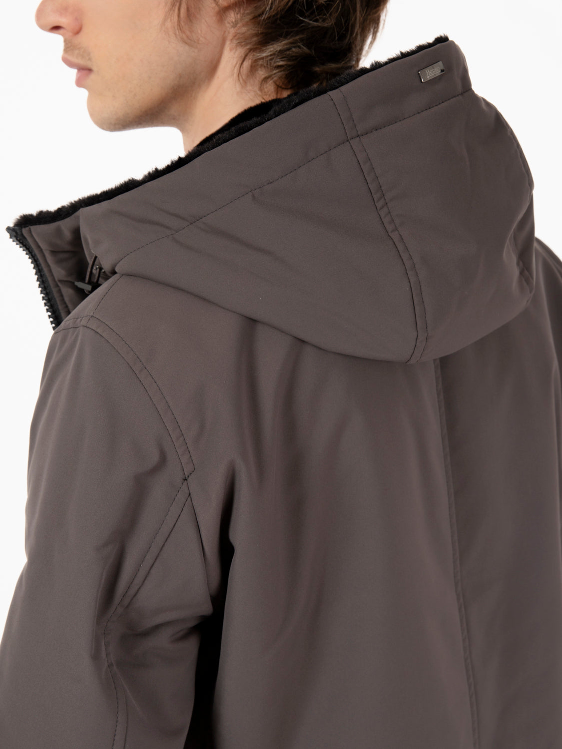 Grey faux fur inner parka