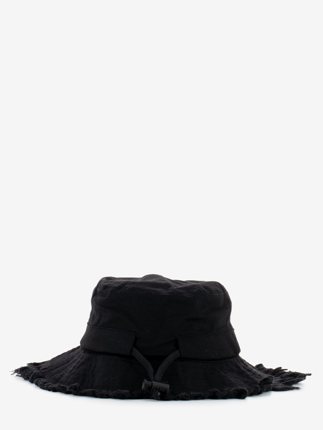 Canvas hat with black embroidery