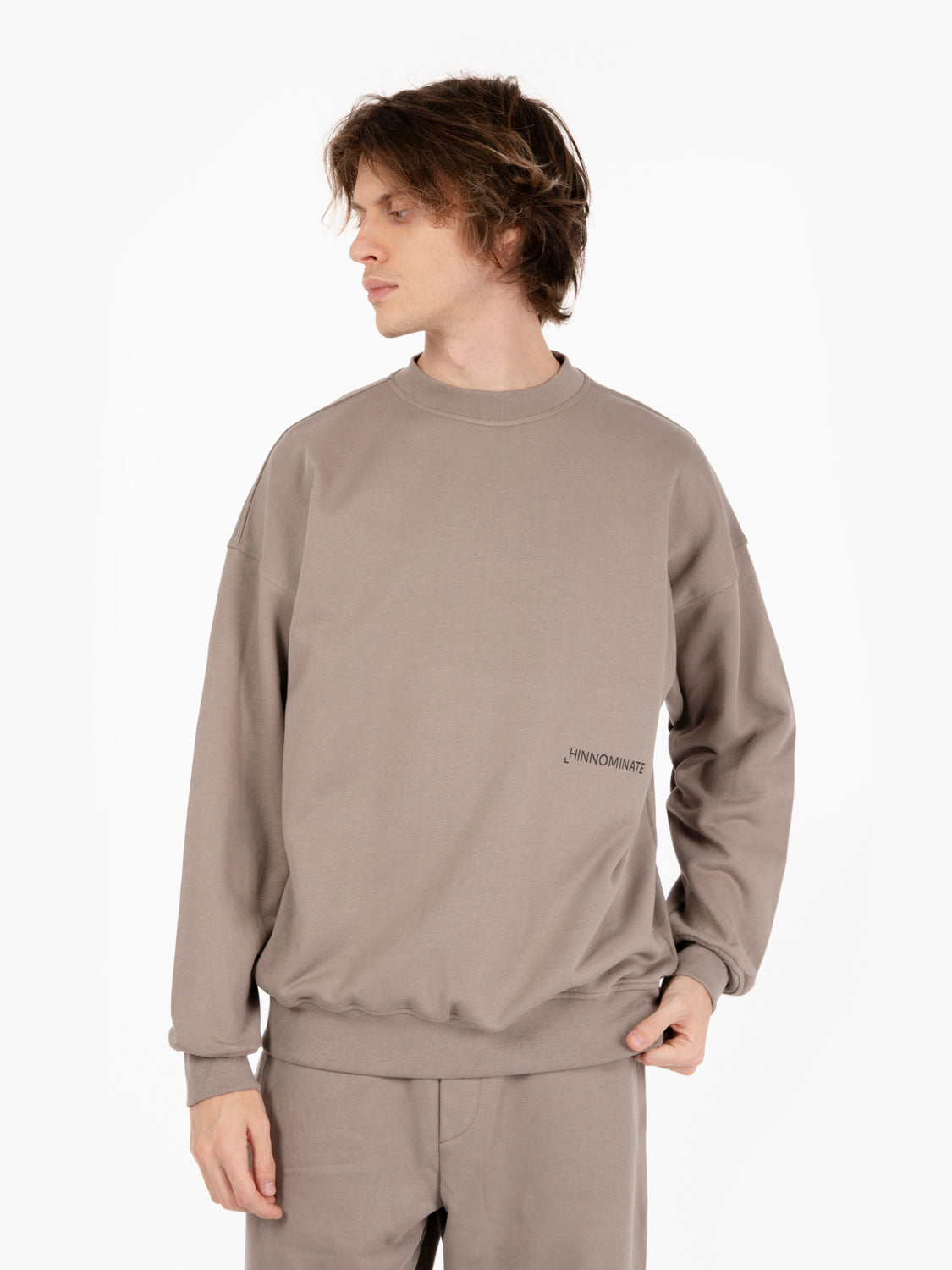 Beige crewneck sweatshirt