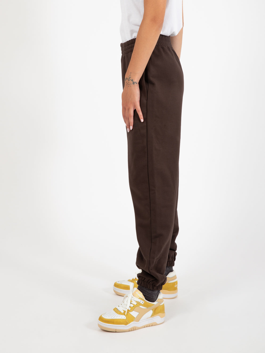 Jogger in felpa con stampa moro