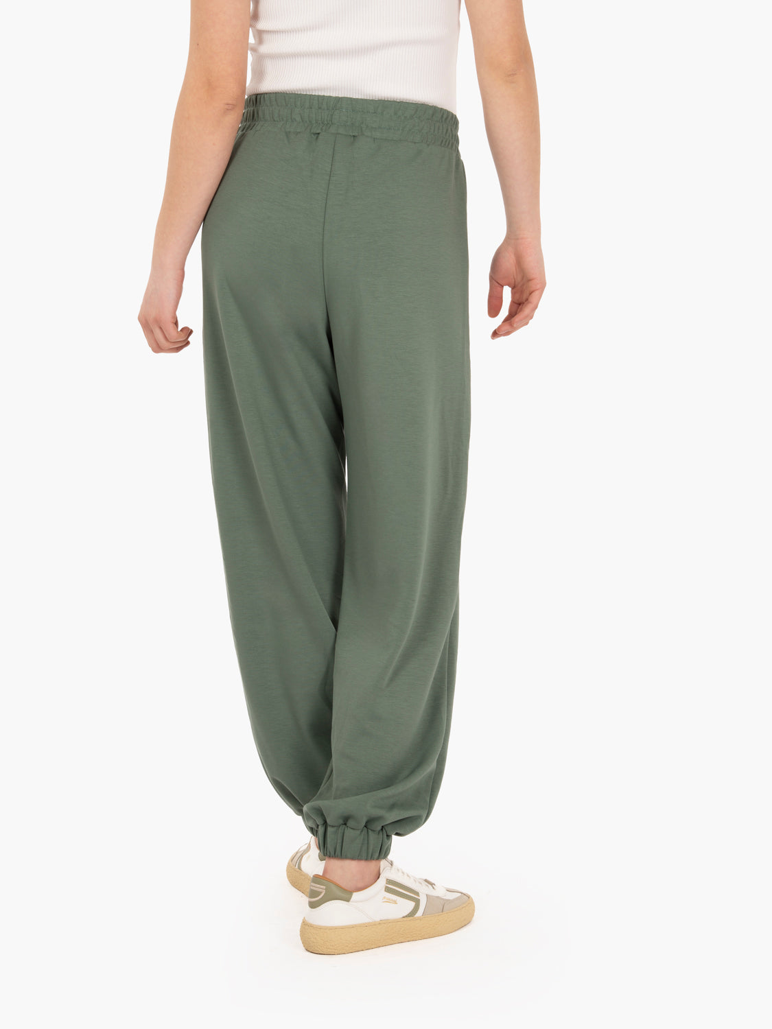 Jogger modal con fondo elastico muschio