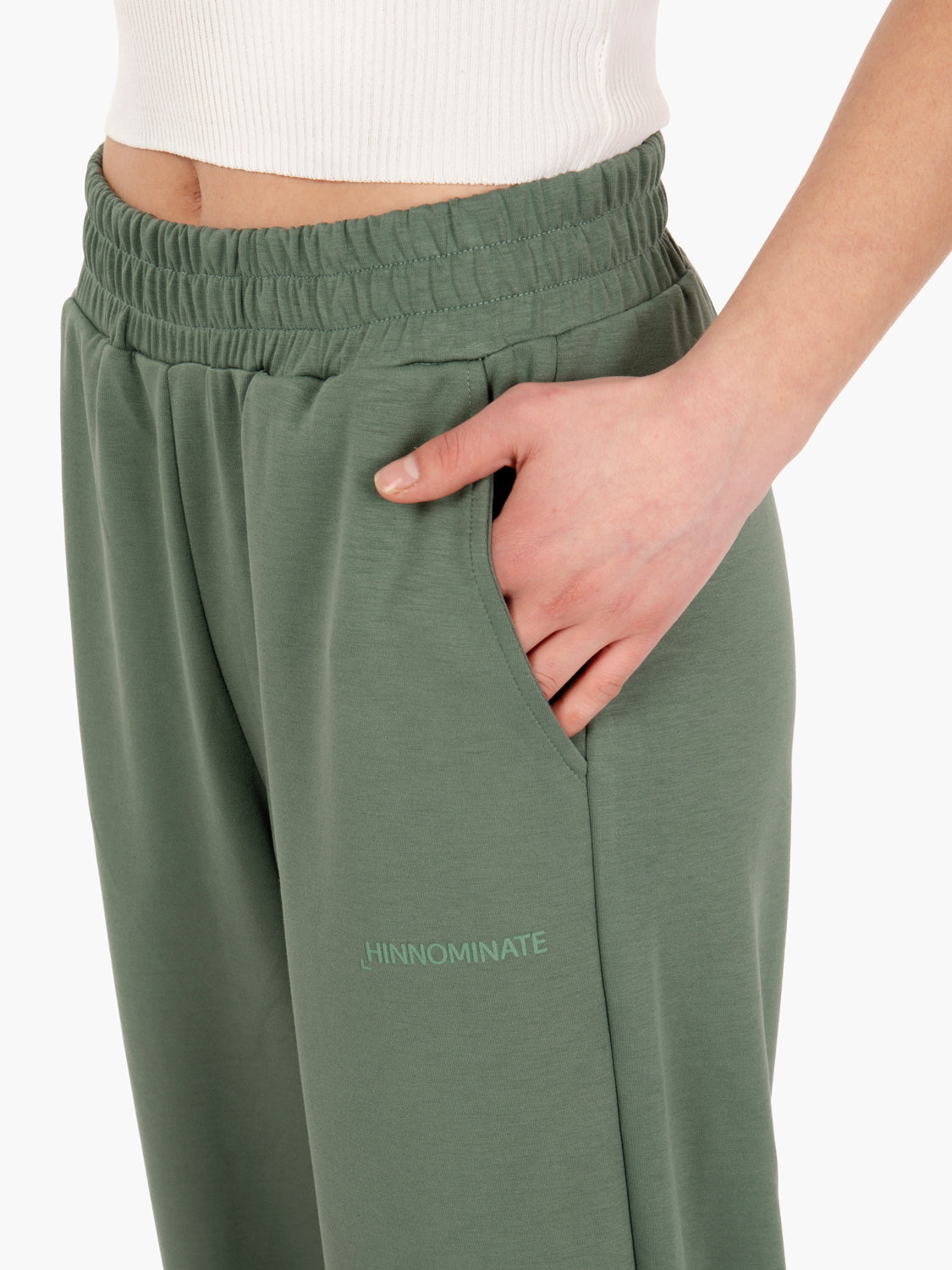 Jogger modal con fondo elastico muschio