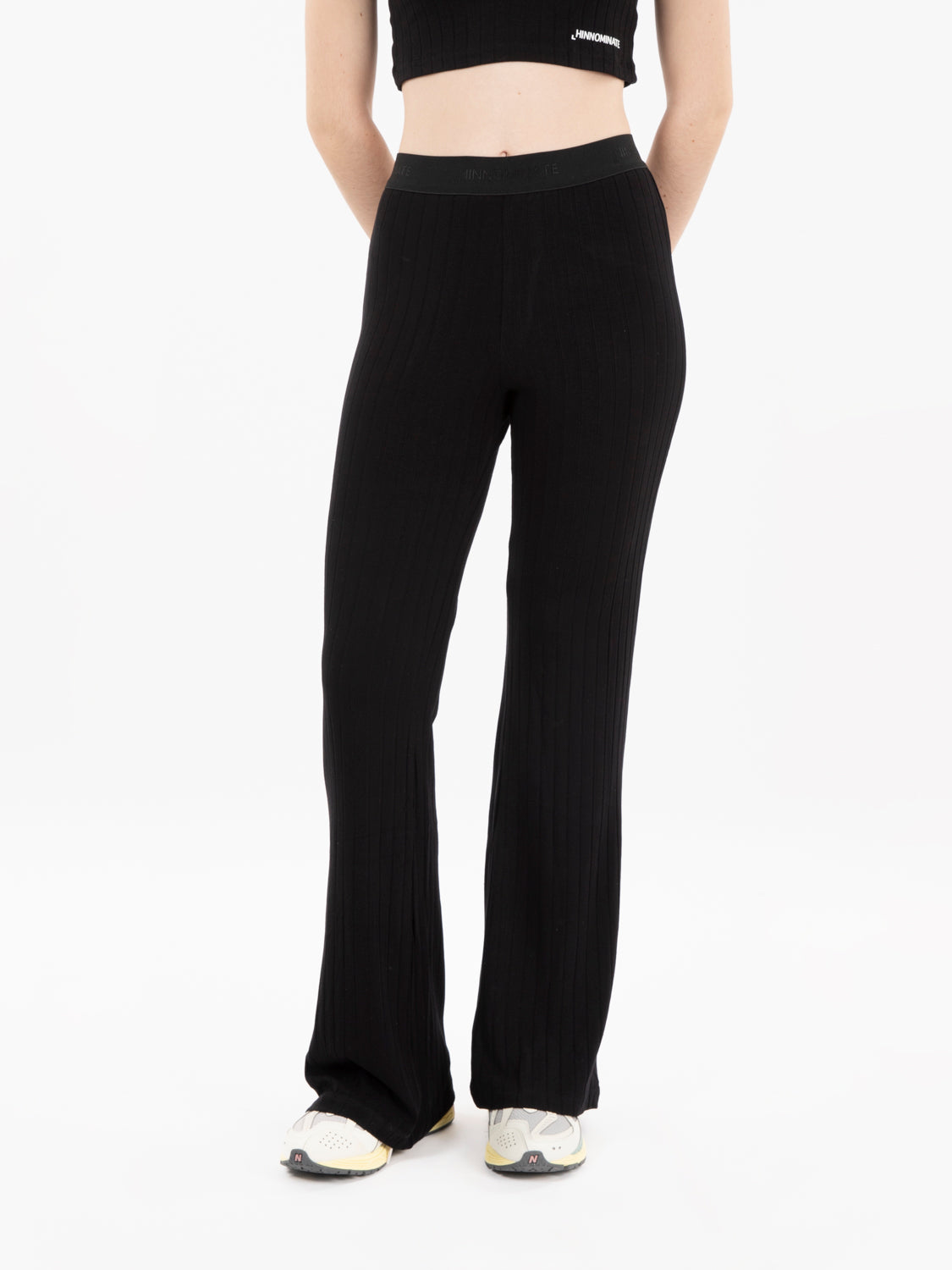 Pantaloni costine a vita alta nero