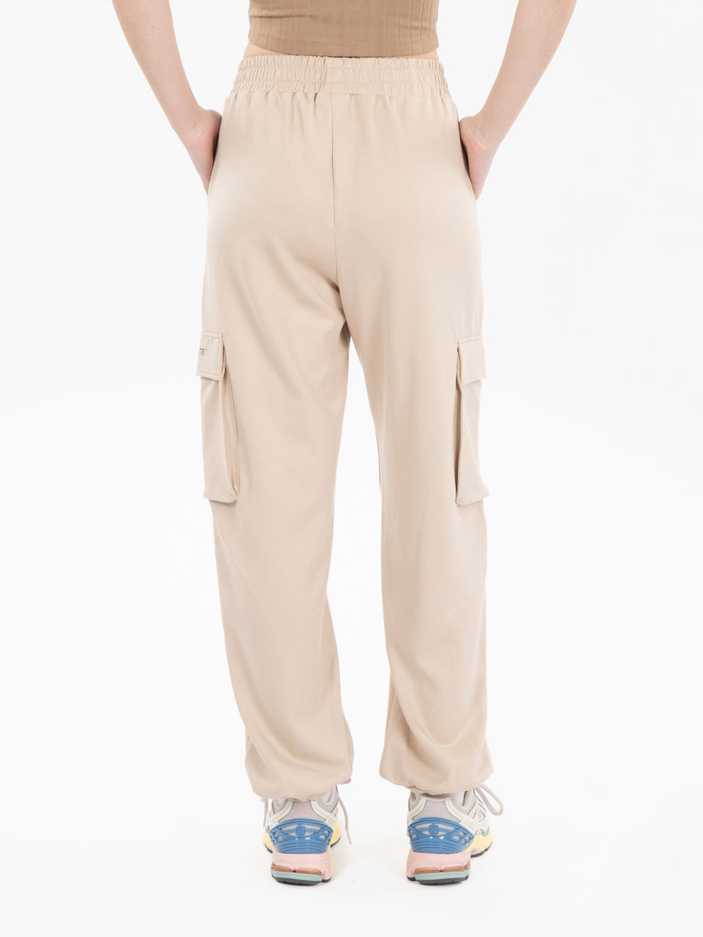 Sand beige jogger trousers with pockets