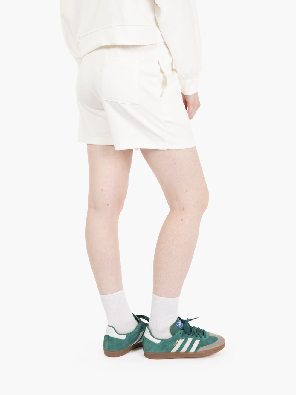 Modal shorts with white elastic