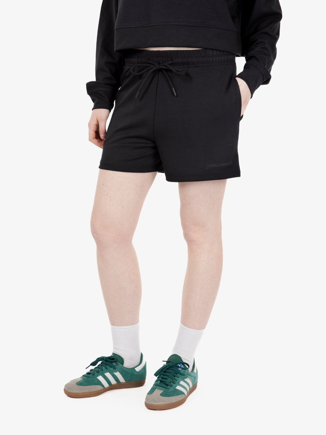 Modal shorts with black elastic