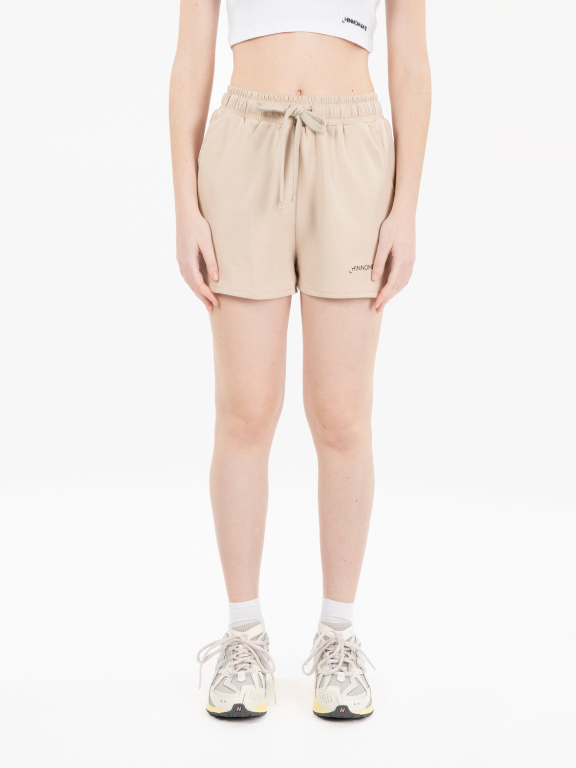 Sand beige lettering logo shorts