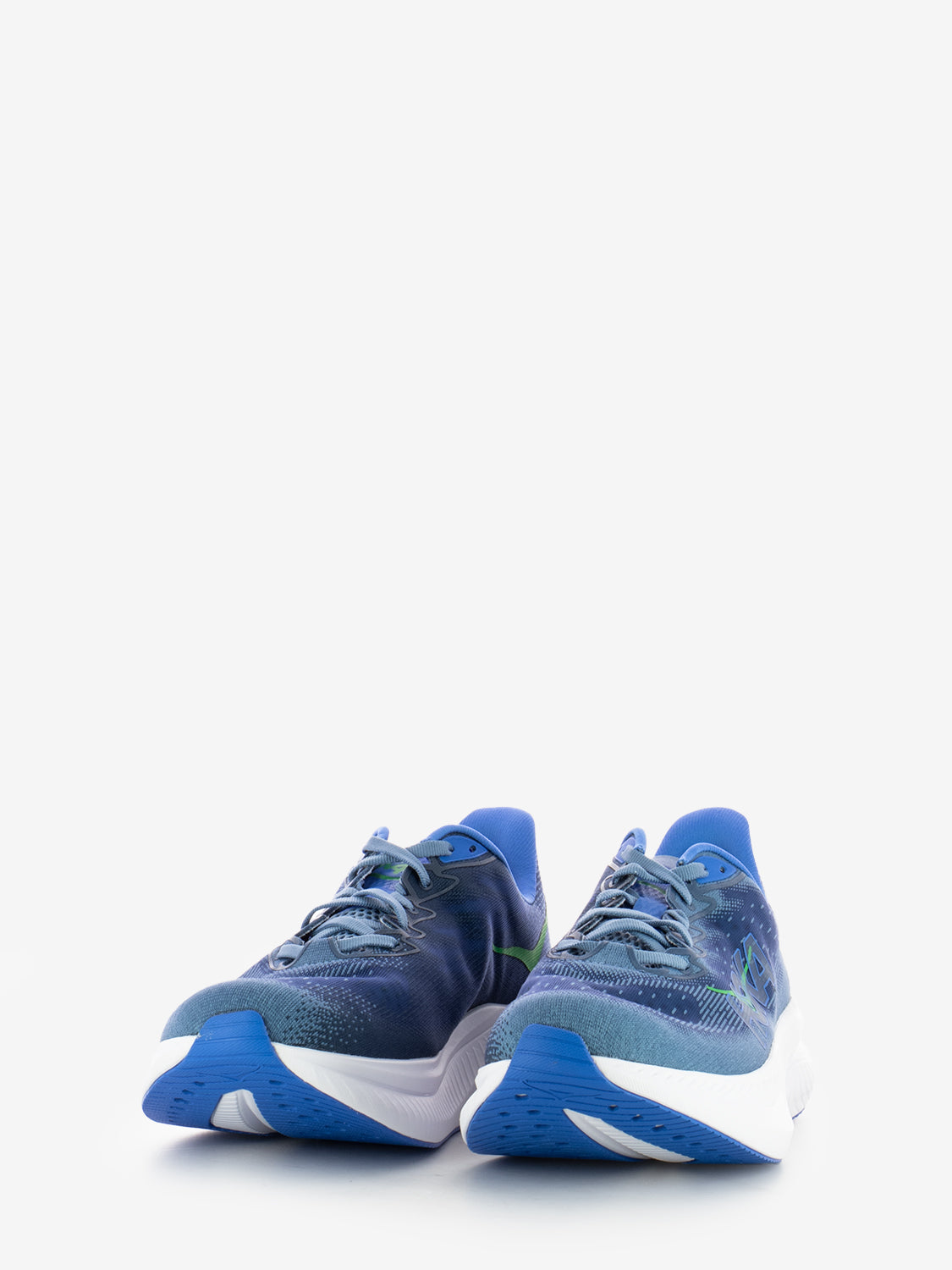 Sneakers M Mach 6 downpour / thunder cloud