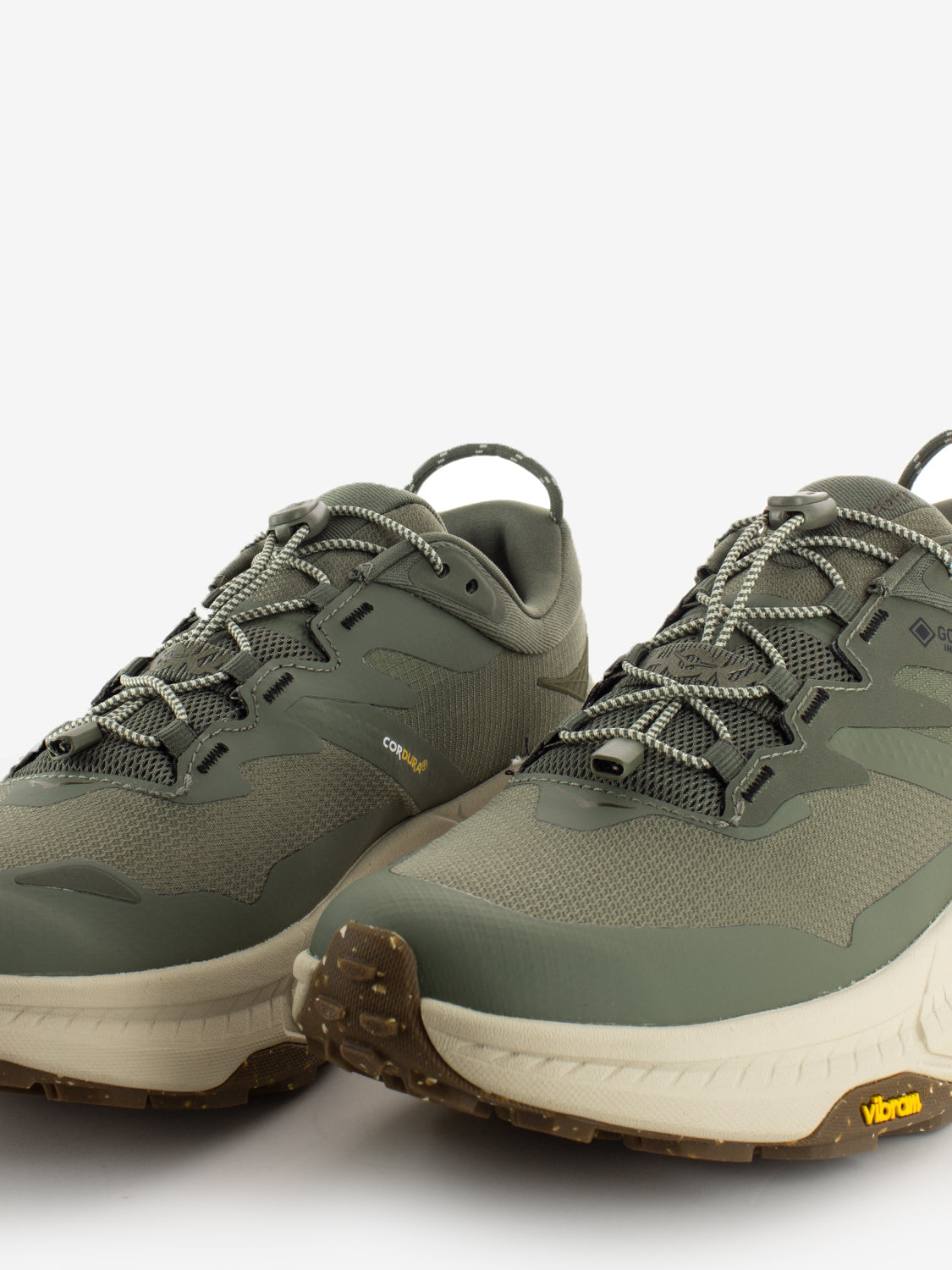 W Transport GTX slate / oat milk