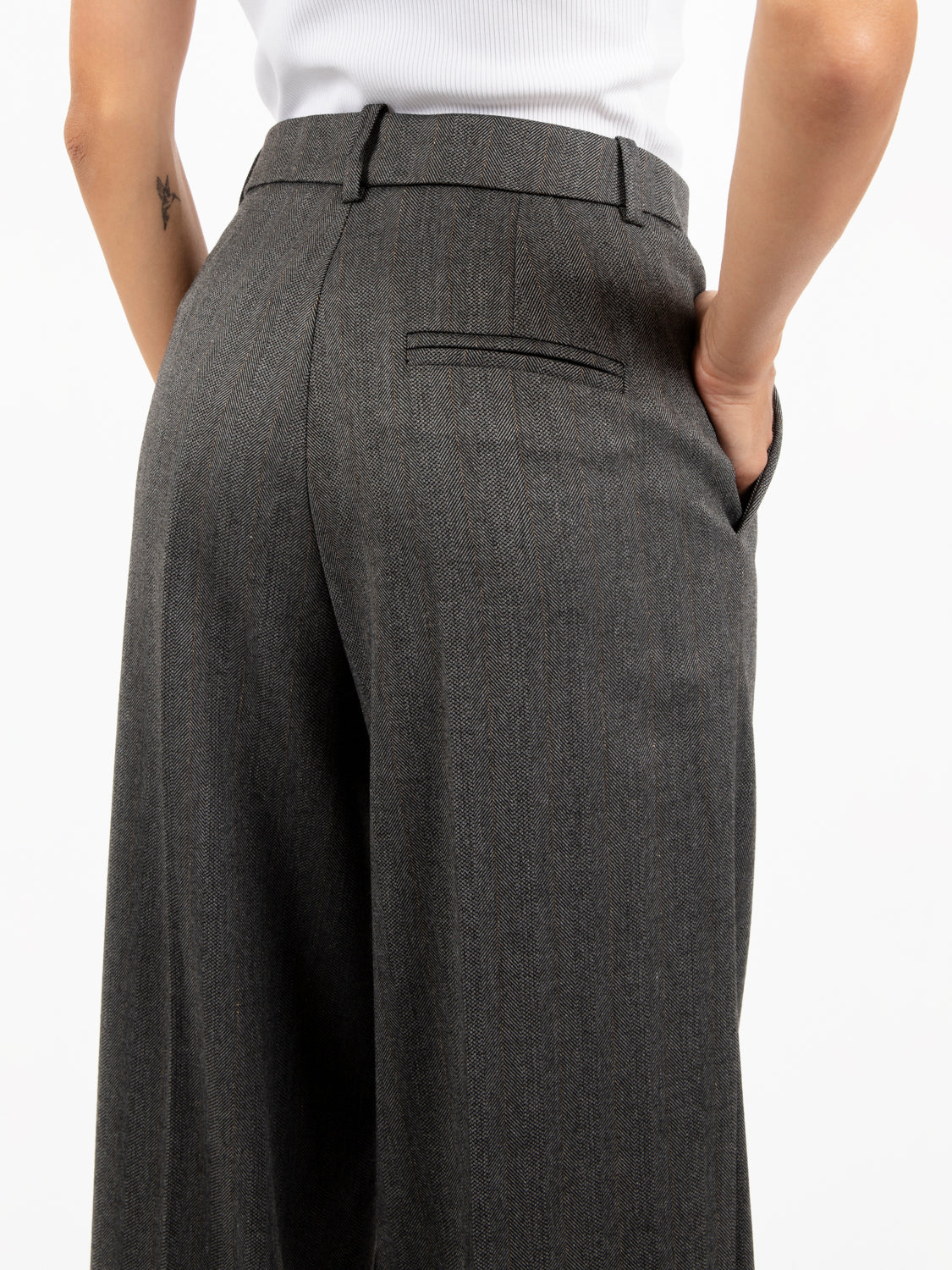 Pantaloni larghi motivo spinato antracite