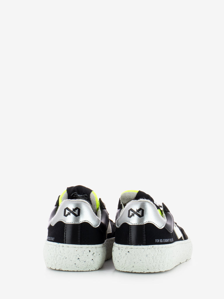ID.EIGHT - Sneaker Uriduri black