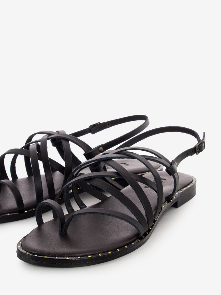 IL LACCIO - Sandalo in pelle nero