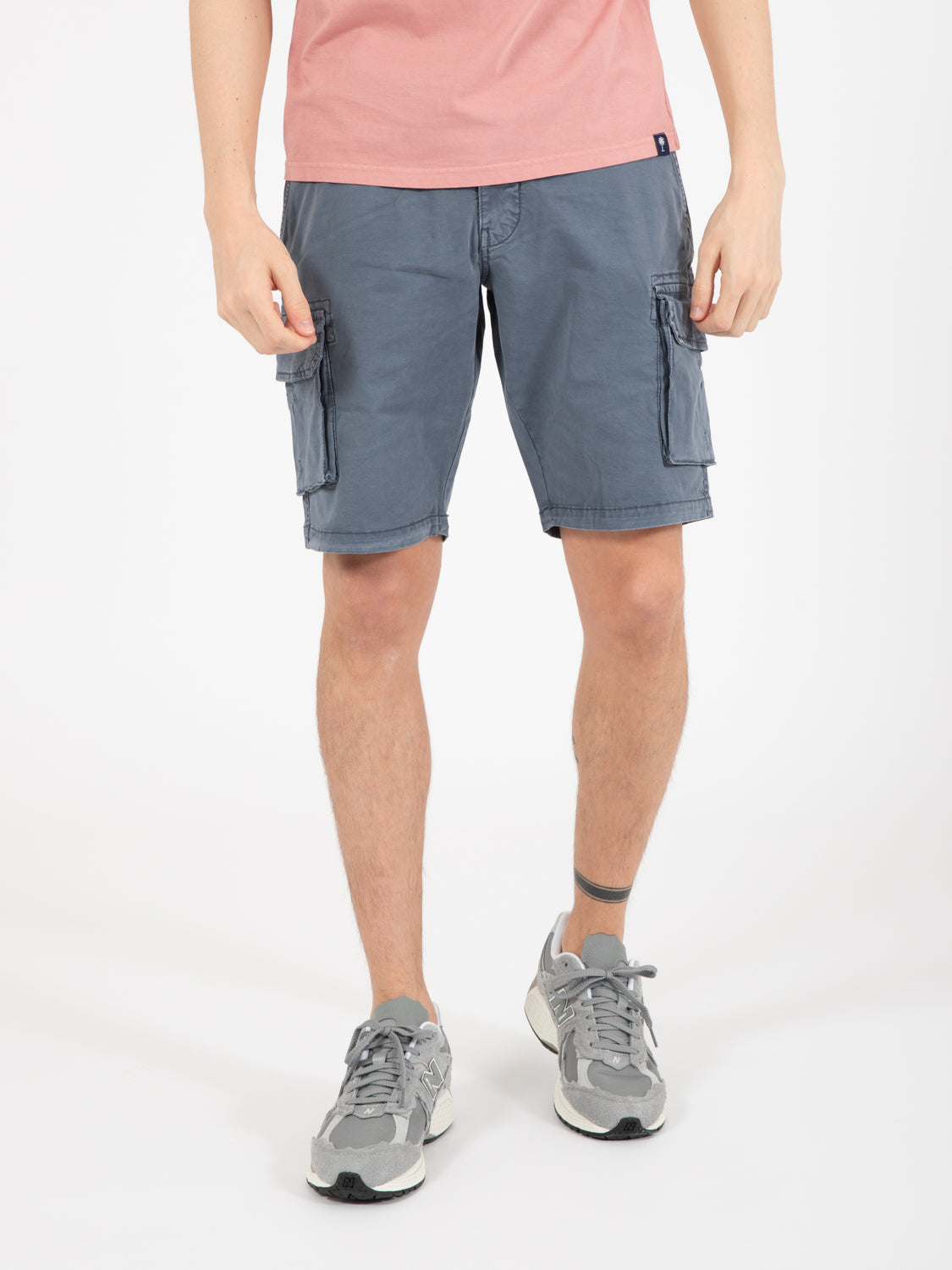 Bermuda cargo with pockets in air force cotton