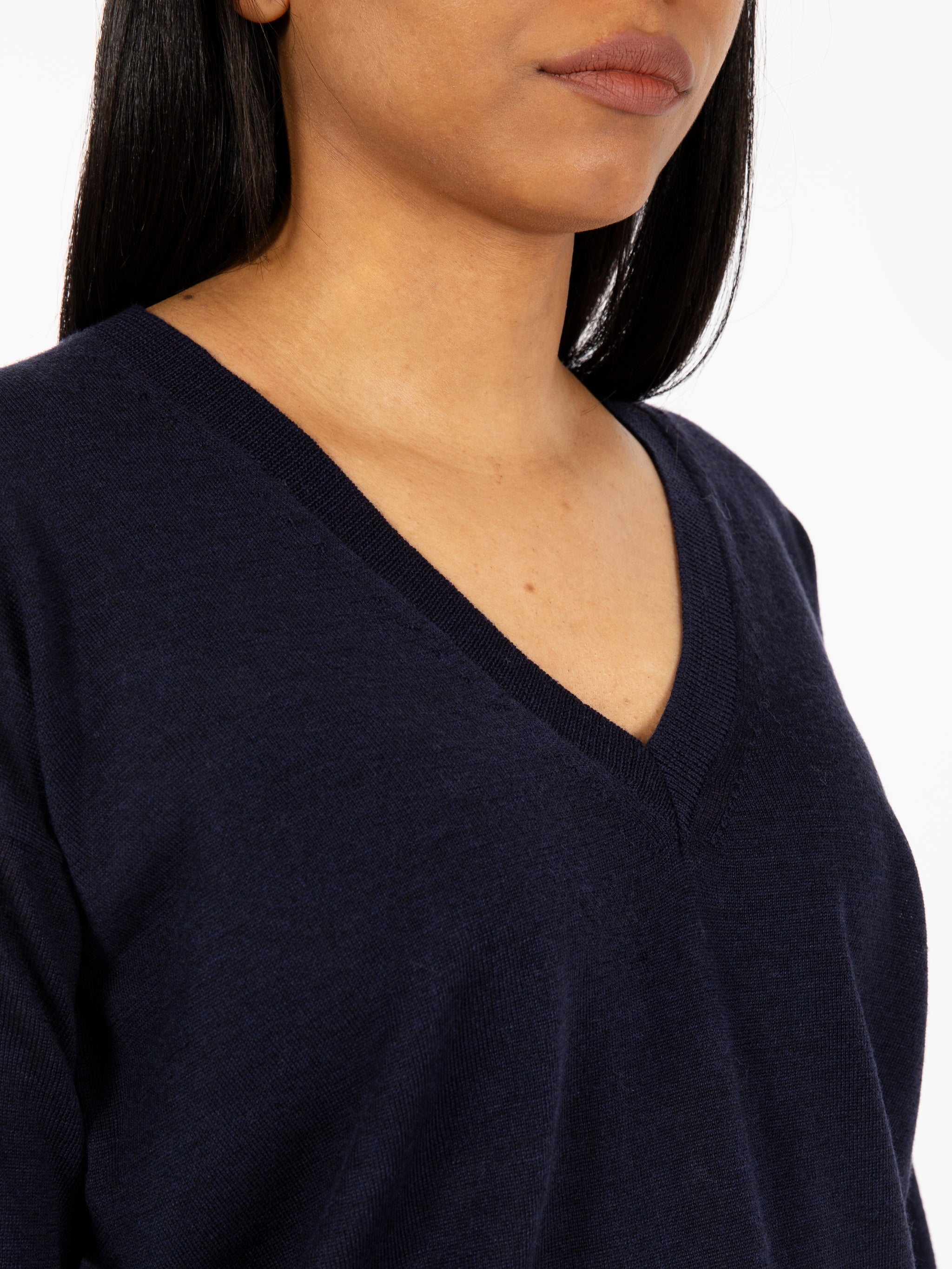 Maglia leggera con scollo a V in lana blu