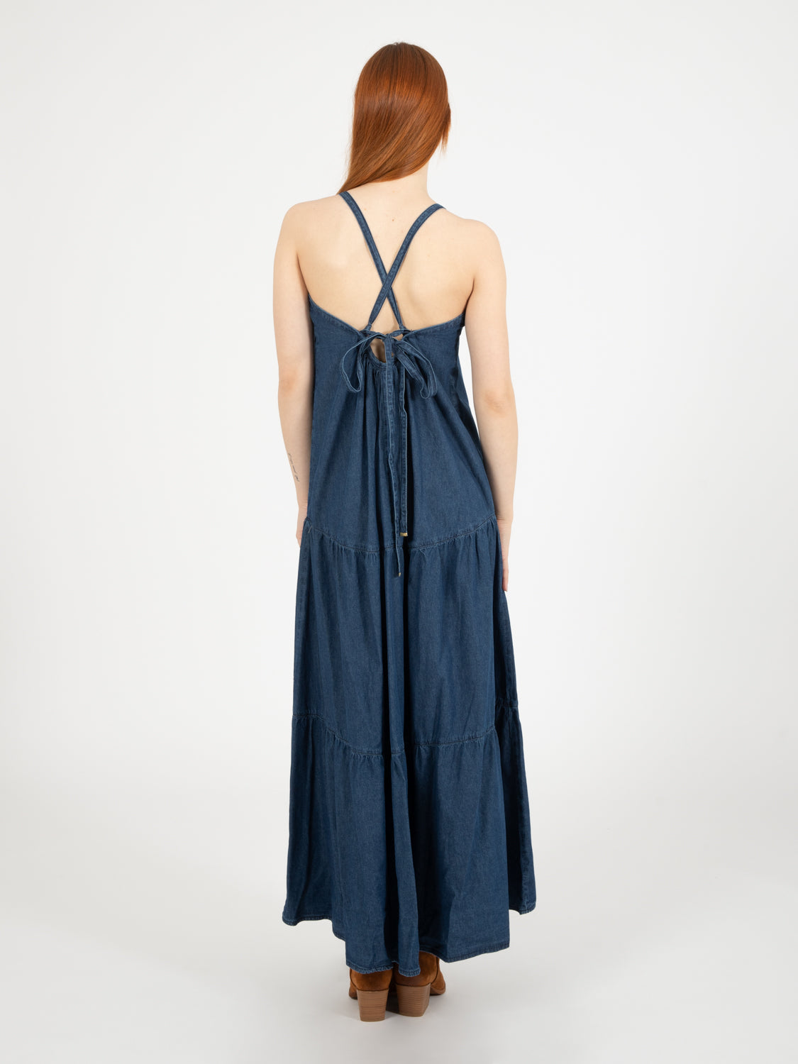 Abito lungo con balze denim scuro