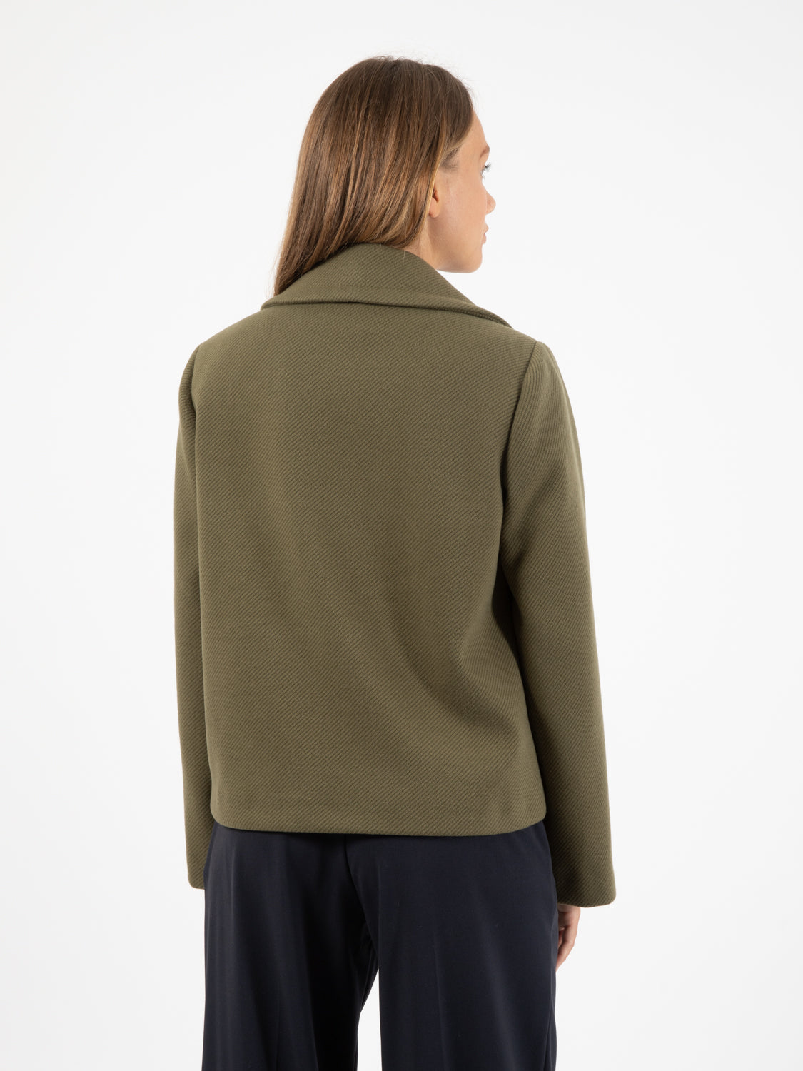 Cappotto corto con tasconi verde