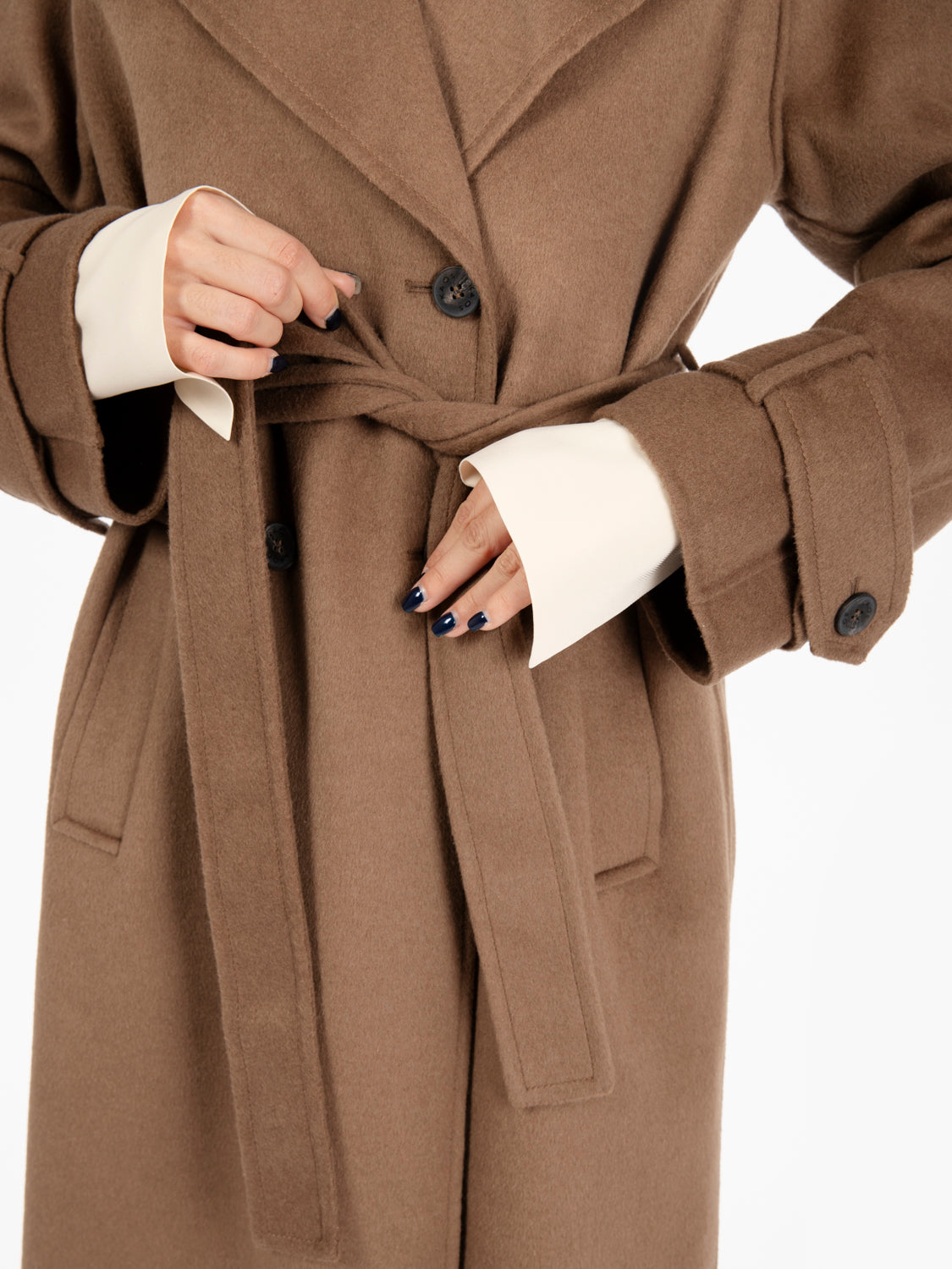 Cappotto doppiopetto con cintura tortora