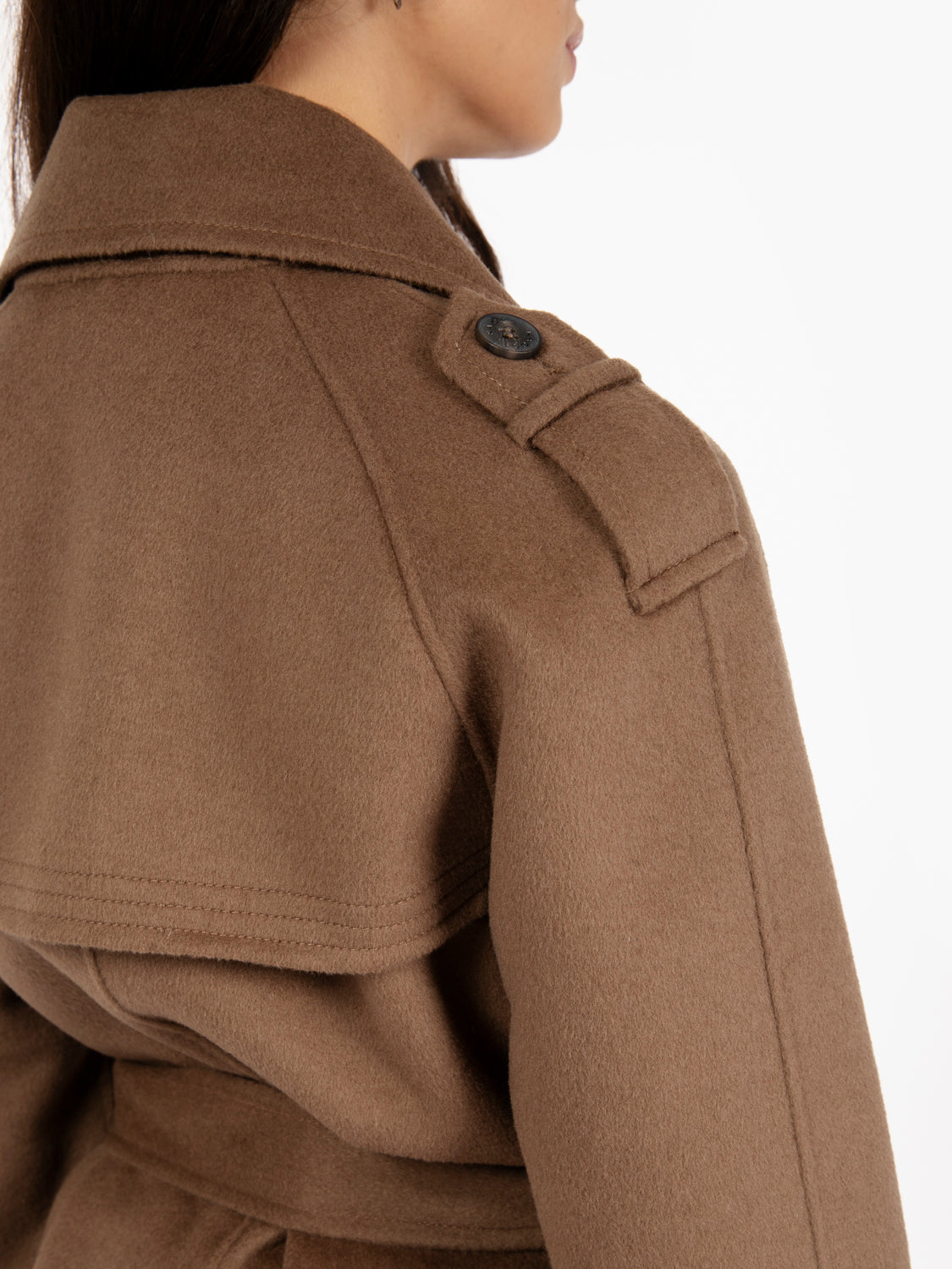 Cappotto doppiopetto con cintura tortora