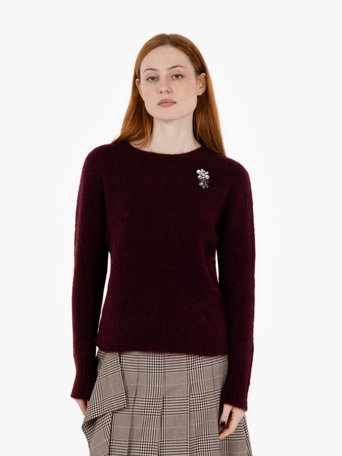 Burgundy crew neck sweater with brooch