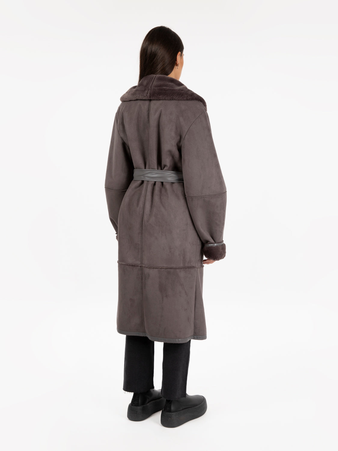 Long sheepskin with gray sash