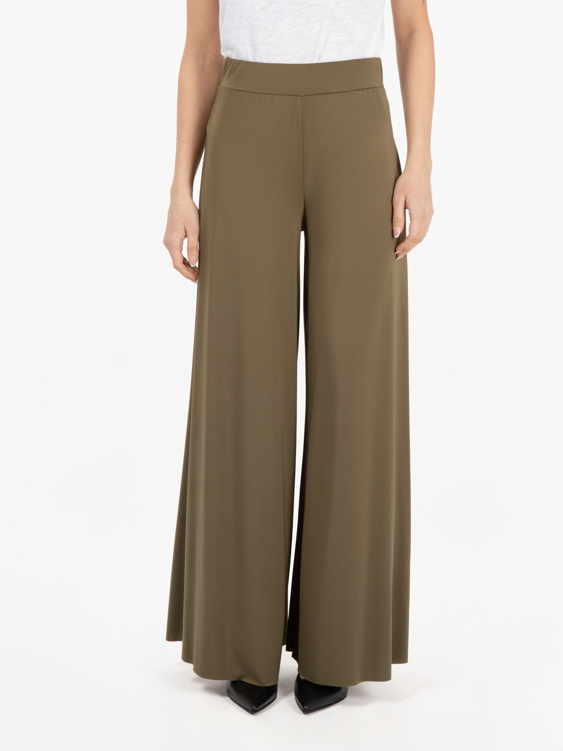 Military green soft trousers